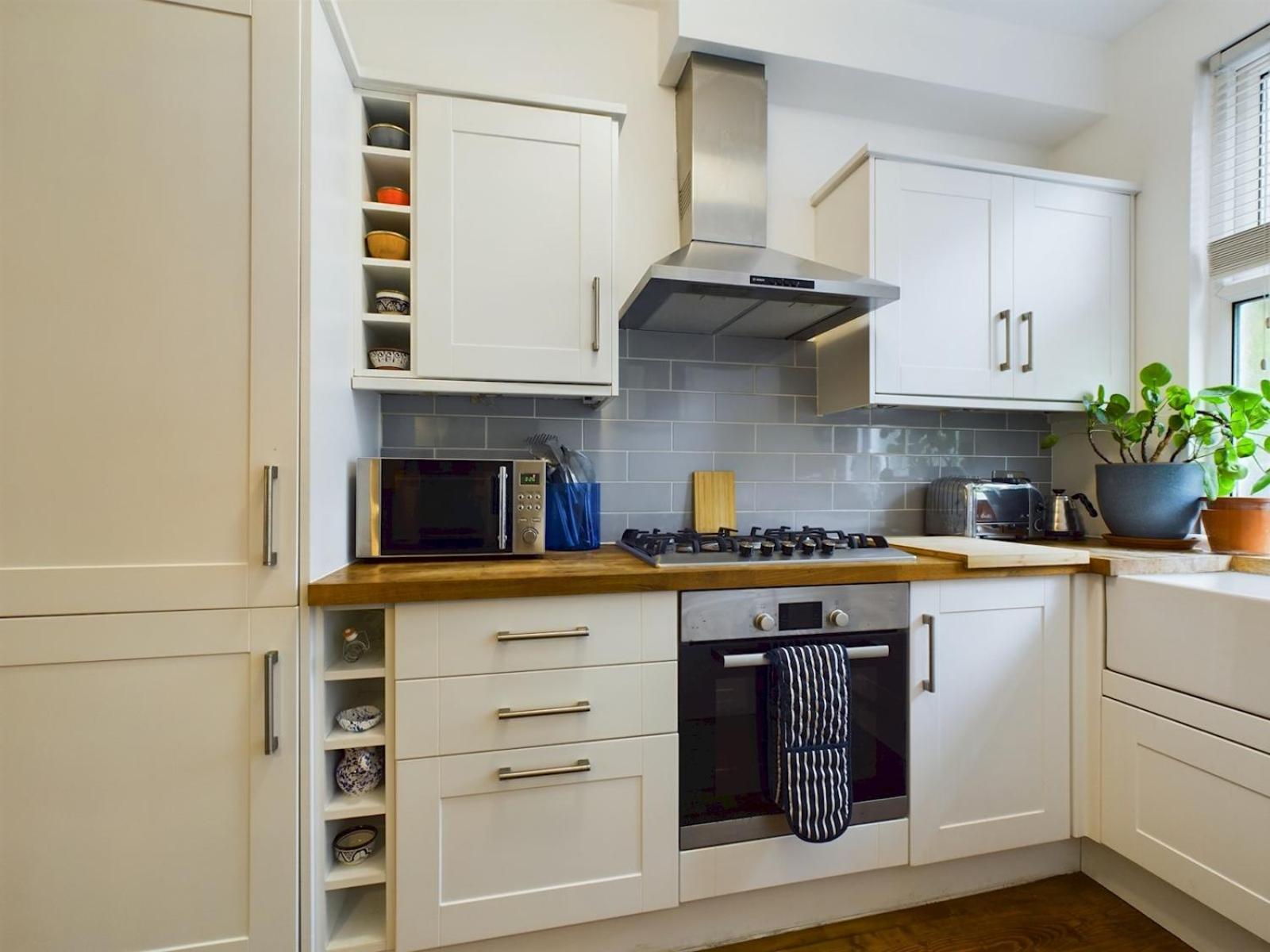 Stylish Garden Apartment in Vibrant Leyton - Pass the Keys
