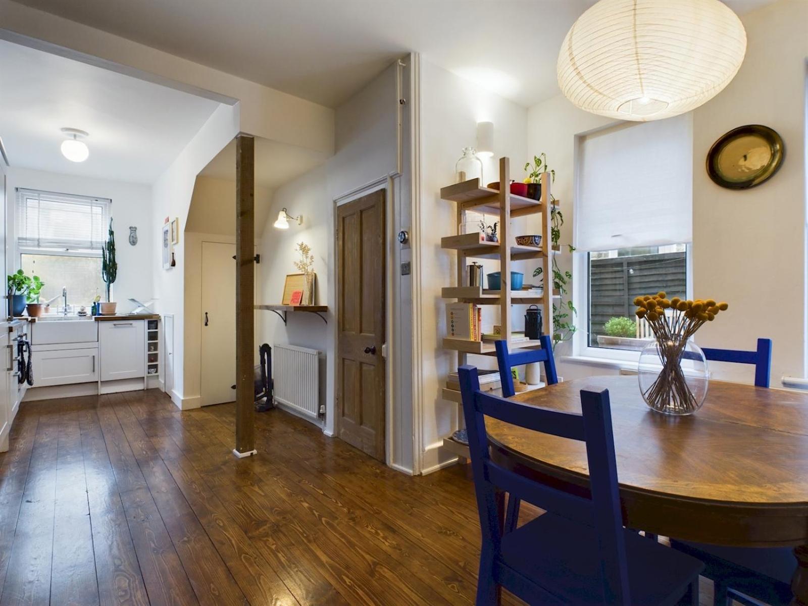 Stylish Garden Apartment in Vibrant Leyton - Pass the Keys