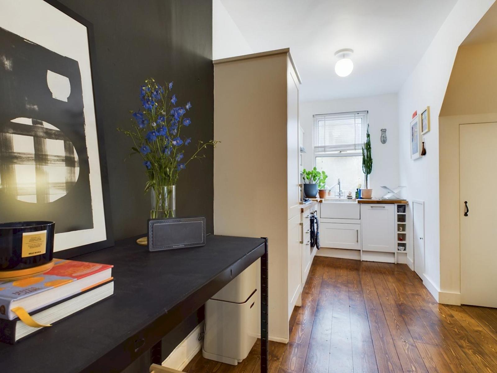 Stylish Garden Apartment in Vibrant Leyton - Pass the Keys