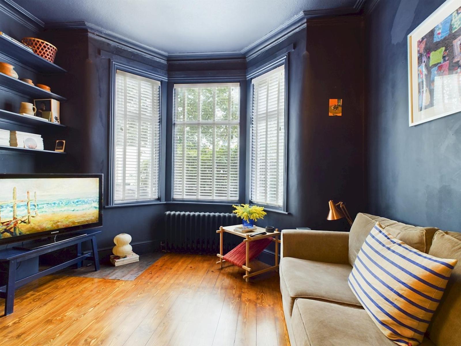 Stylish Garden Apartment in Vibrant Leyton - Pass the Keys