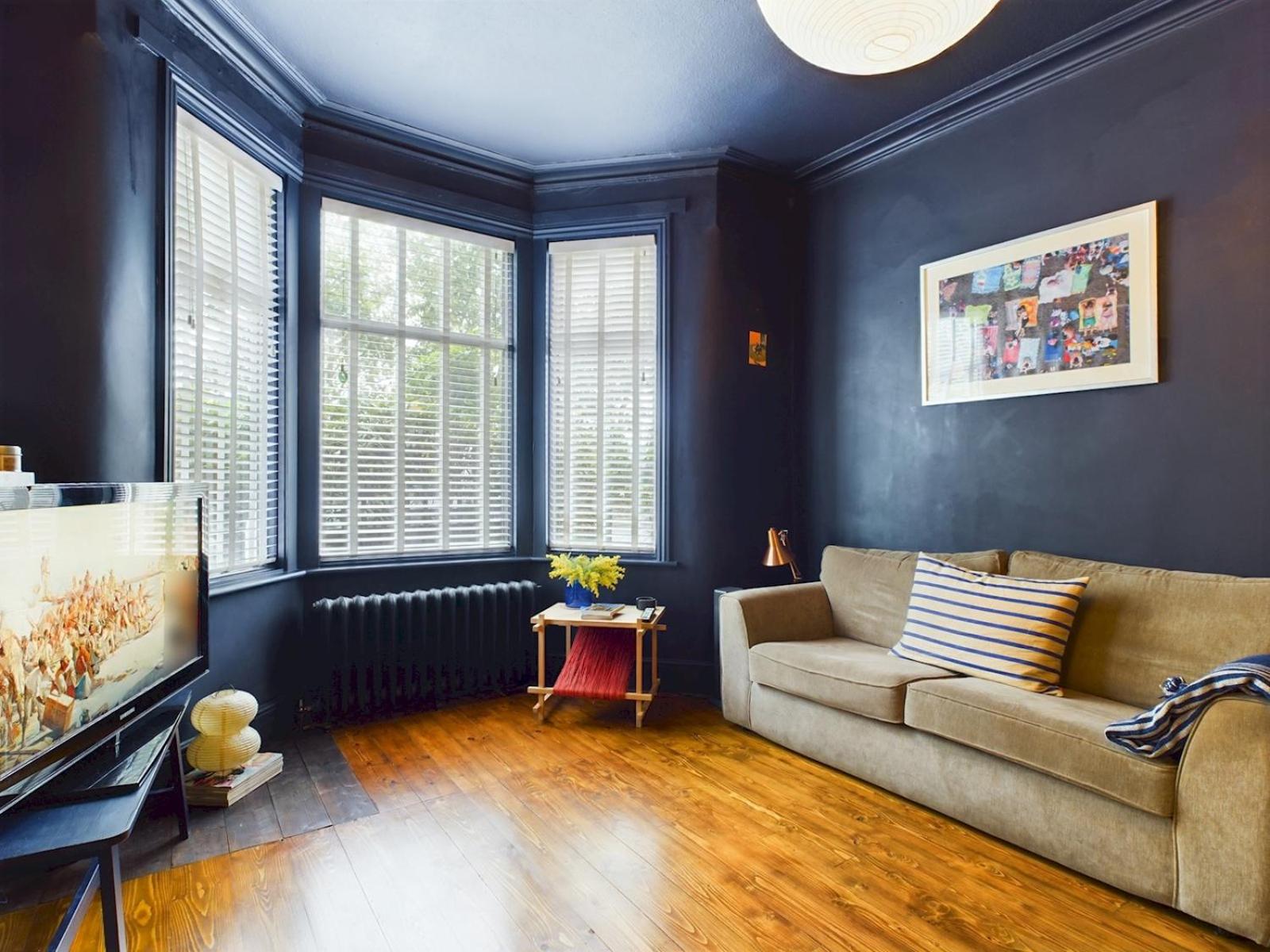 Stylish Garden Apartment in Vibrant Leyton - Pass the Keys