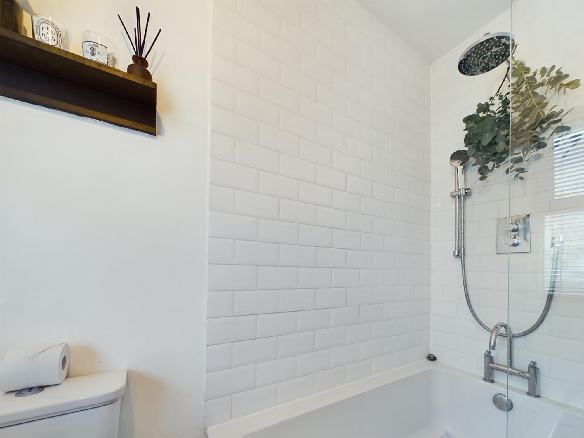 Stylish Garden Apartment in Vibrant Leyton - Pass the Keys
