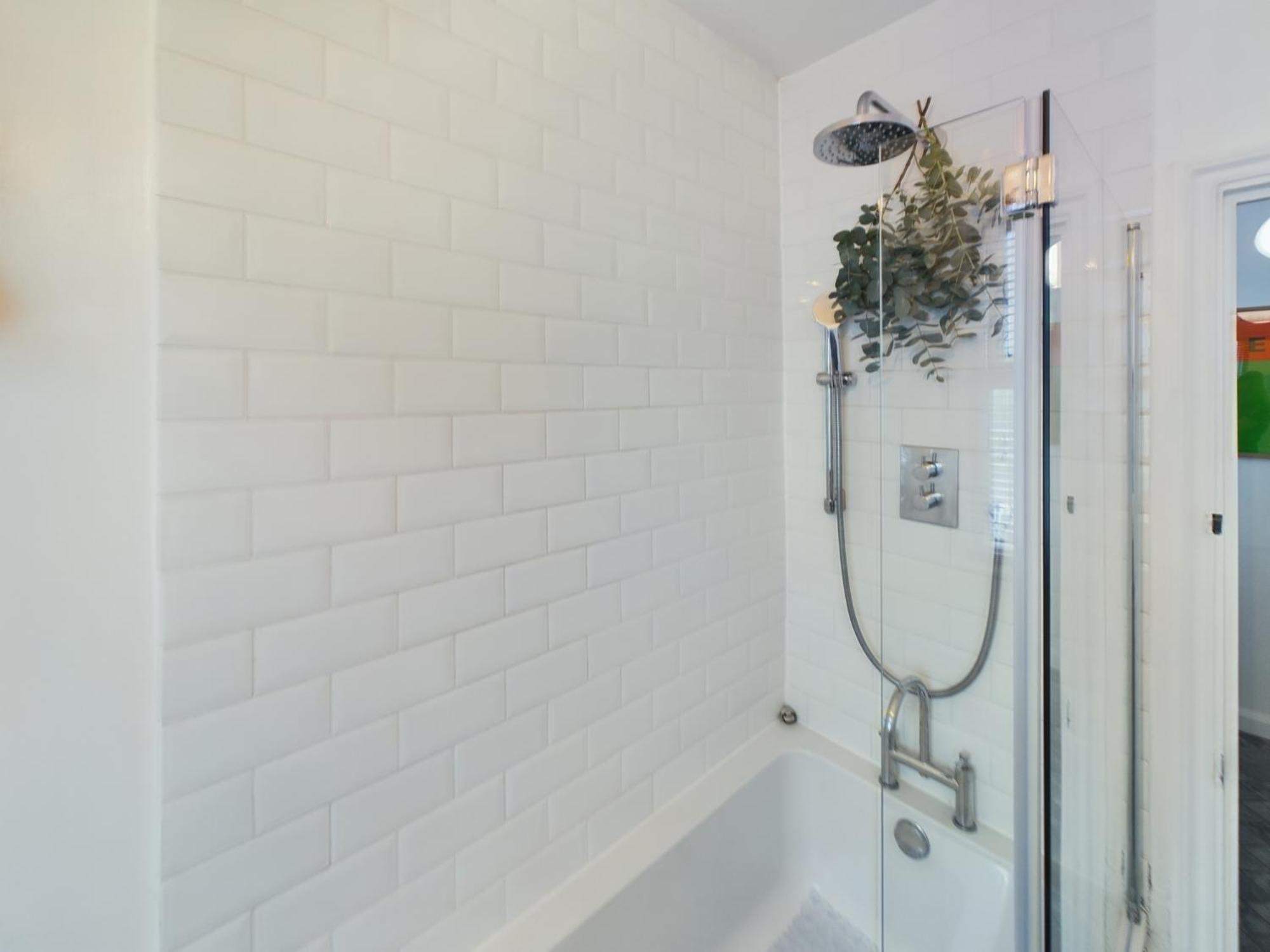 Stylish Garden Apartment in Vibrant Leyton - Pass the Keys