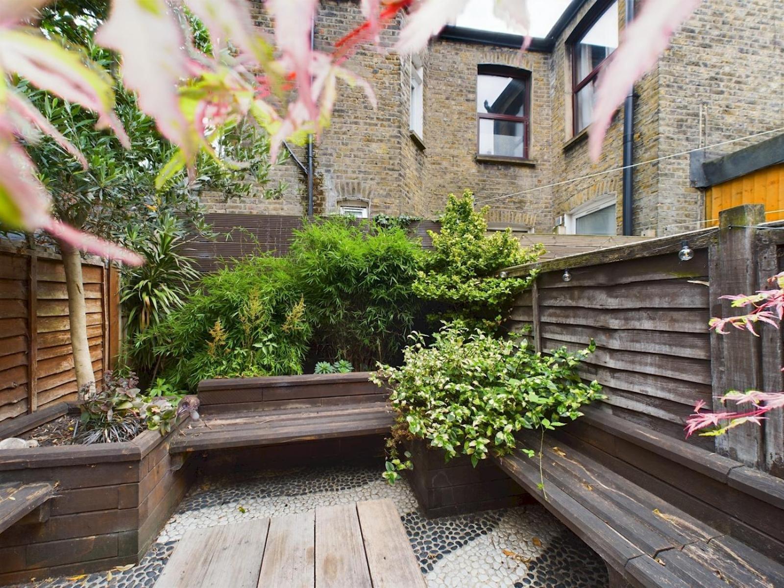 Stylish Garden Apartment in Vibrant Leyton - Pass the Keys
