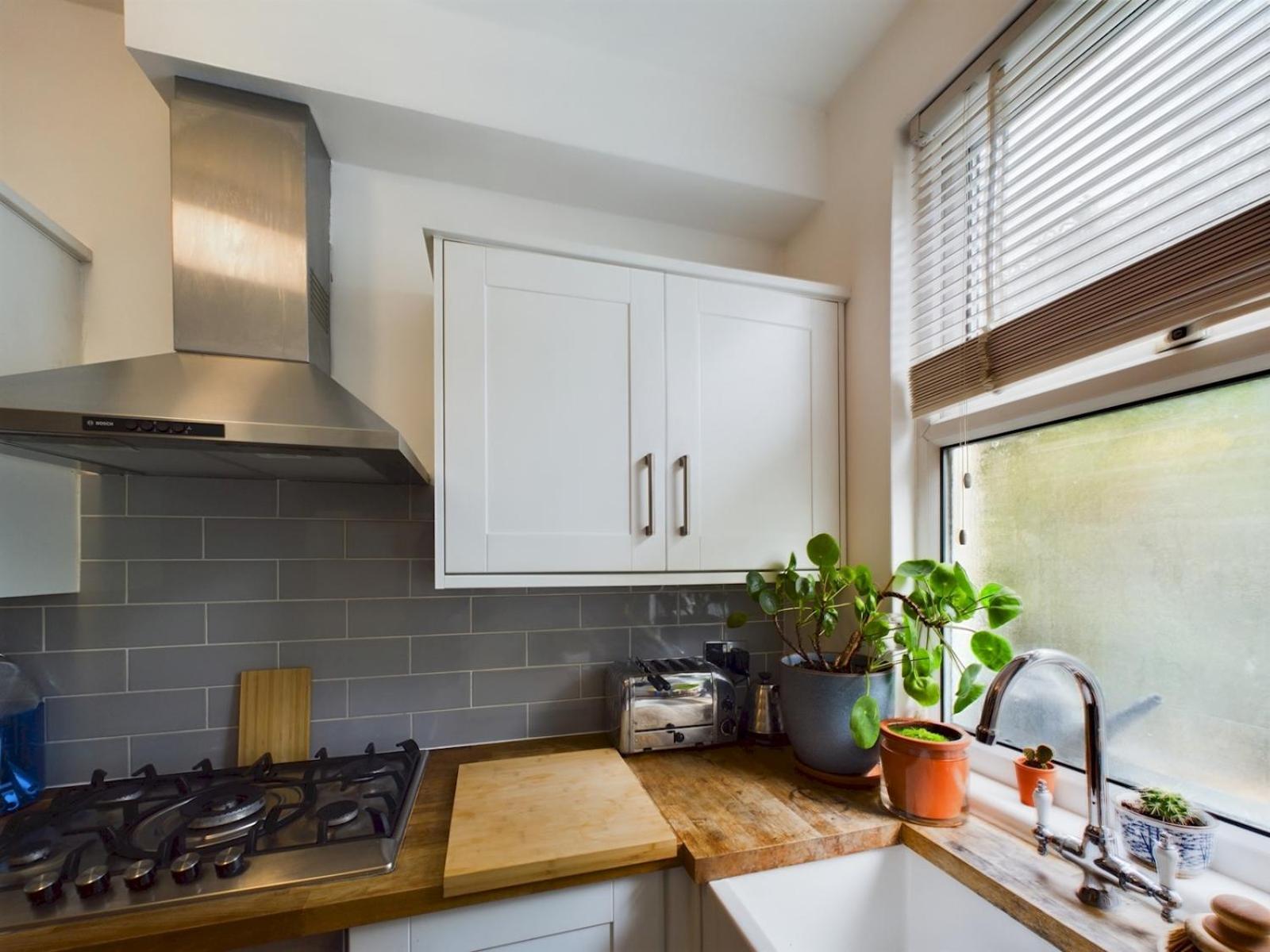 Stylish Garden Apartment in Vibrant Leyton - Pass the Keys