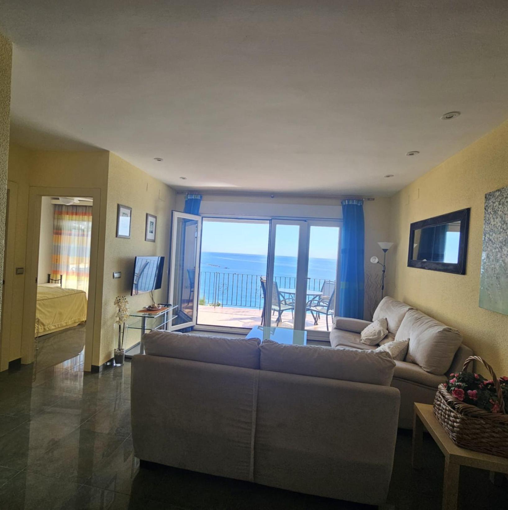 Primera línea de playa espectacular 3 dormitorios