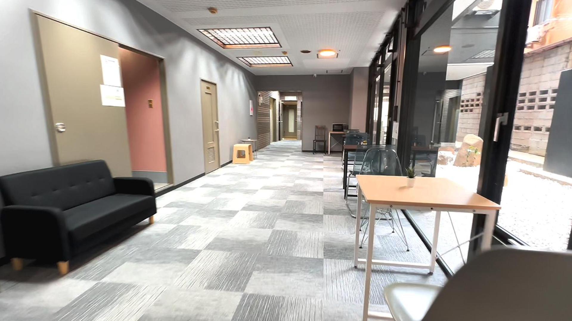 心斎橋難波関空直通 Ambers Hostel