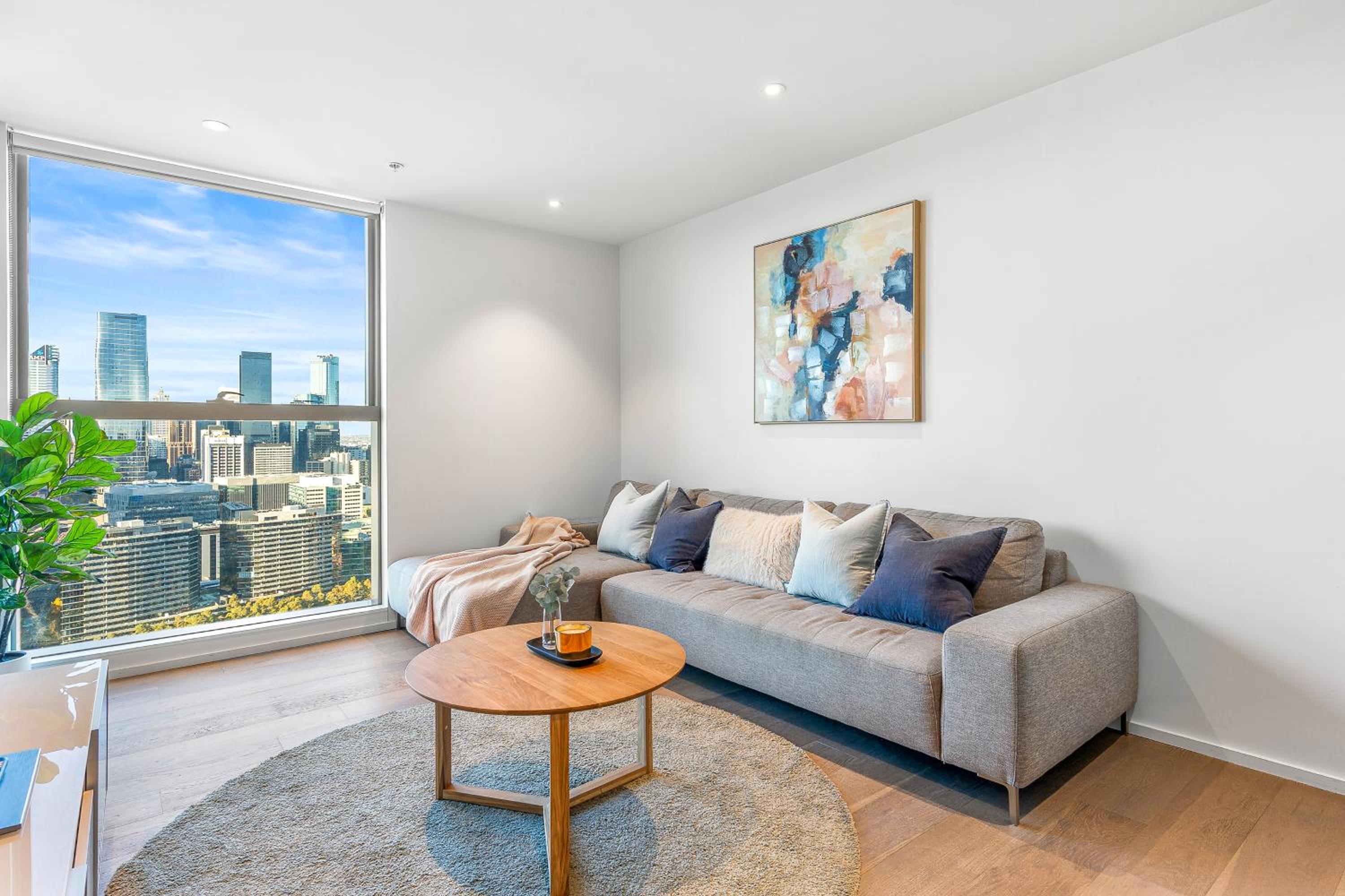 Docklands Skyline Apartments by Luma Signature