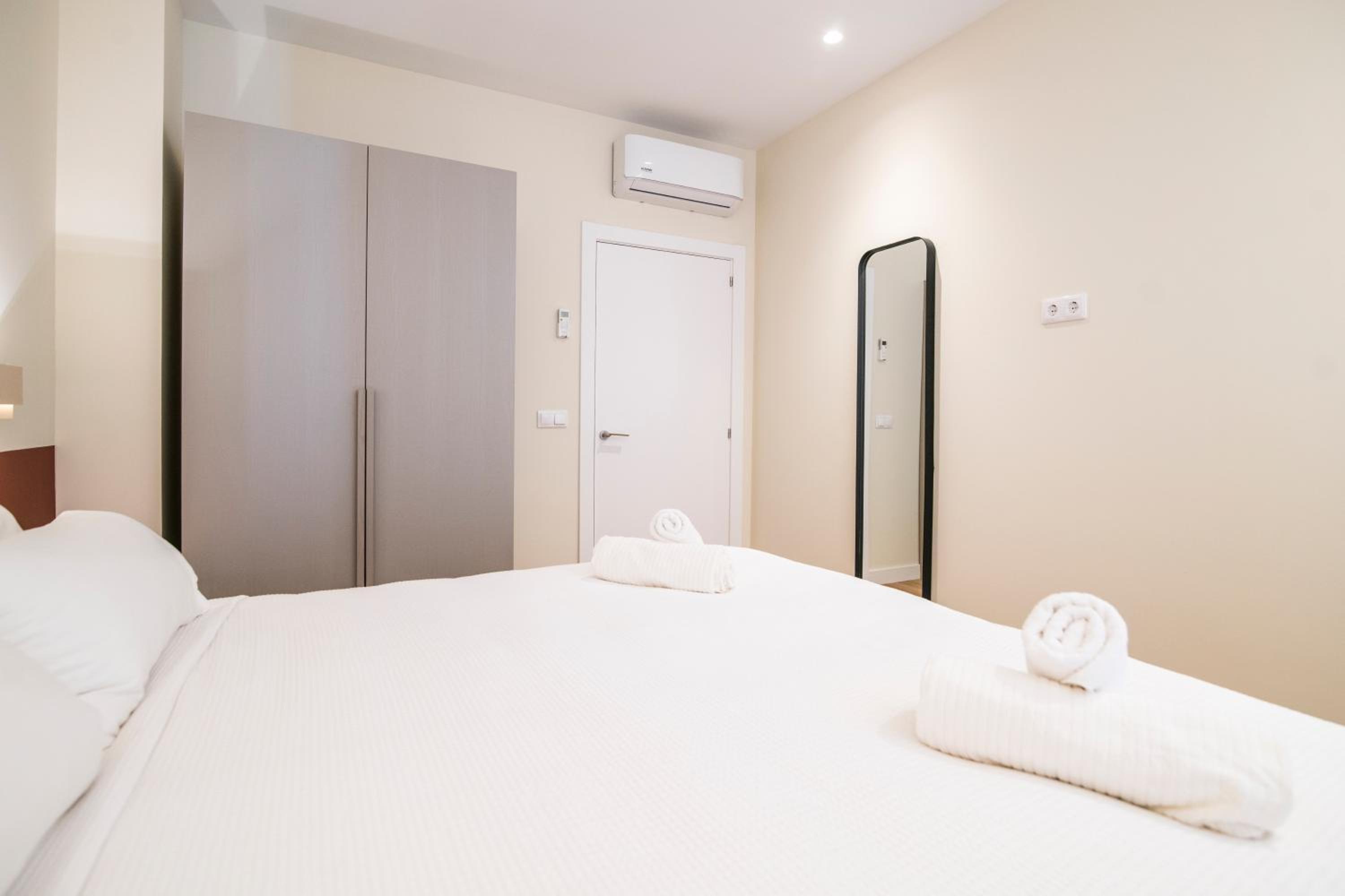 Apartamento moderno con terraza en el centro