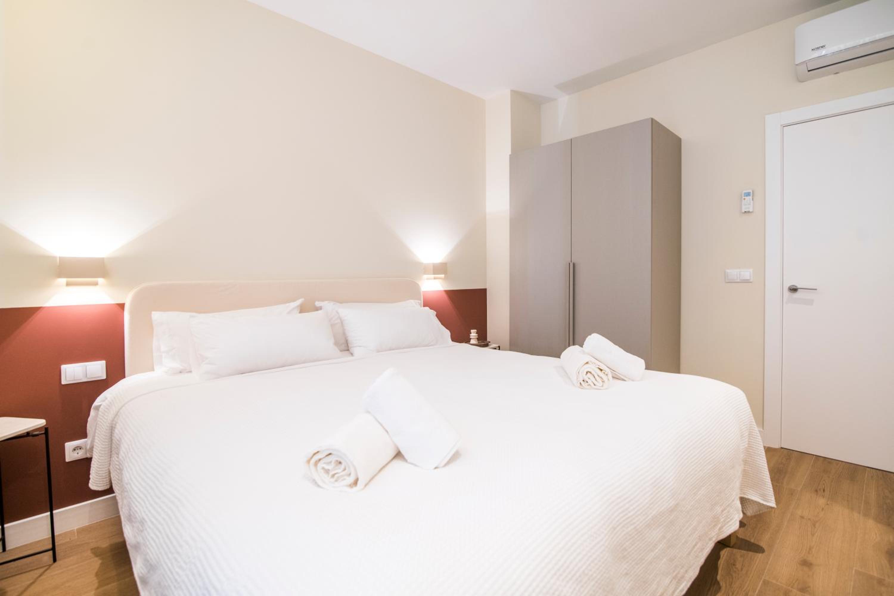 Apartamento moderno con terraza en el centro