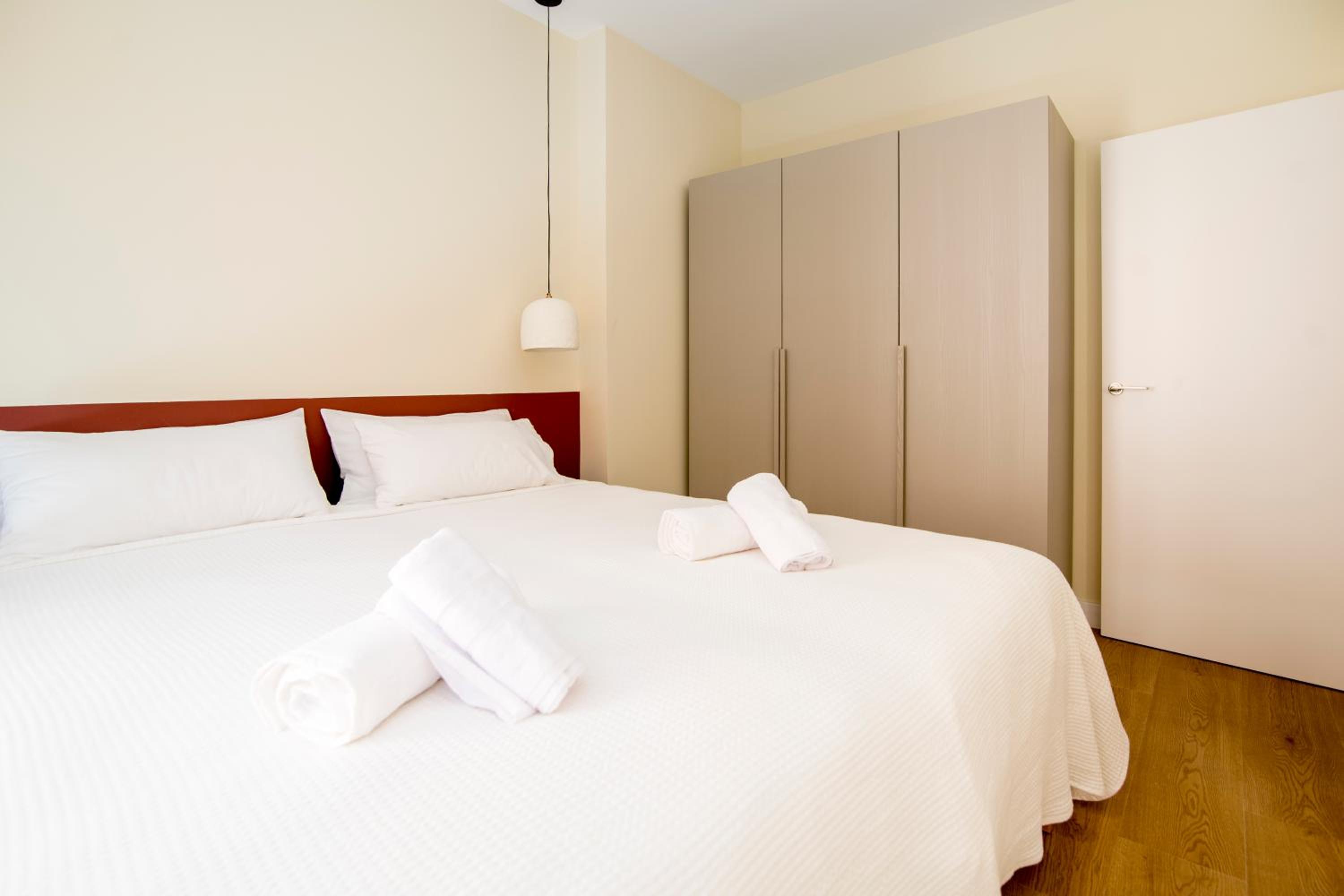 Apartamento moderno con terraza en el centro