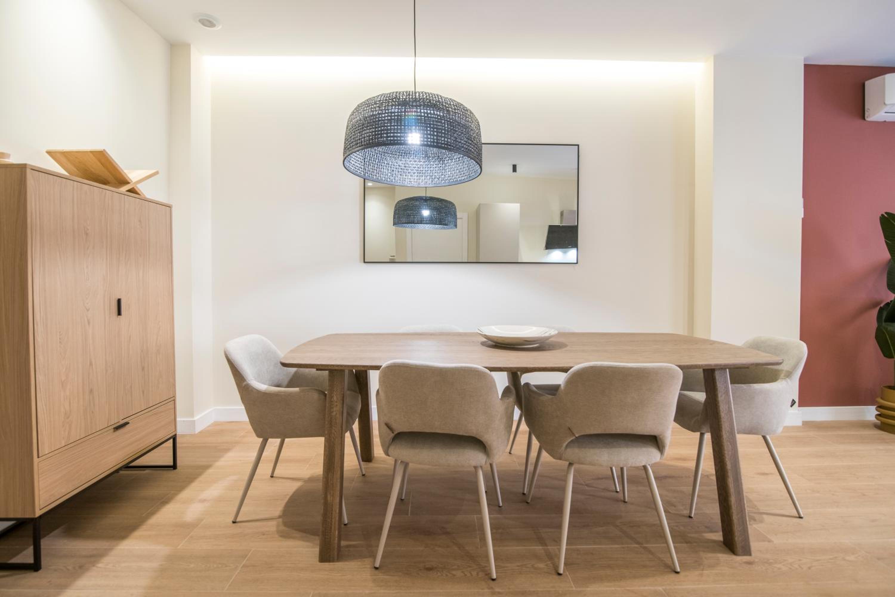 Apartamento moderno con terraza en el centro