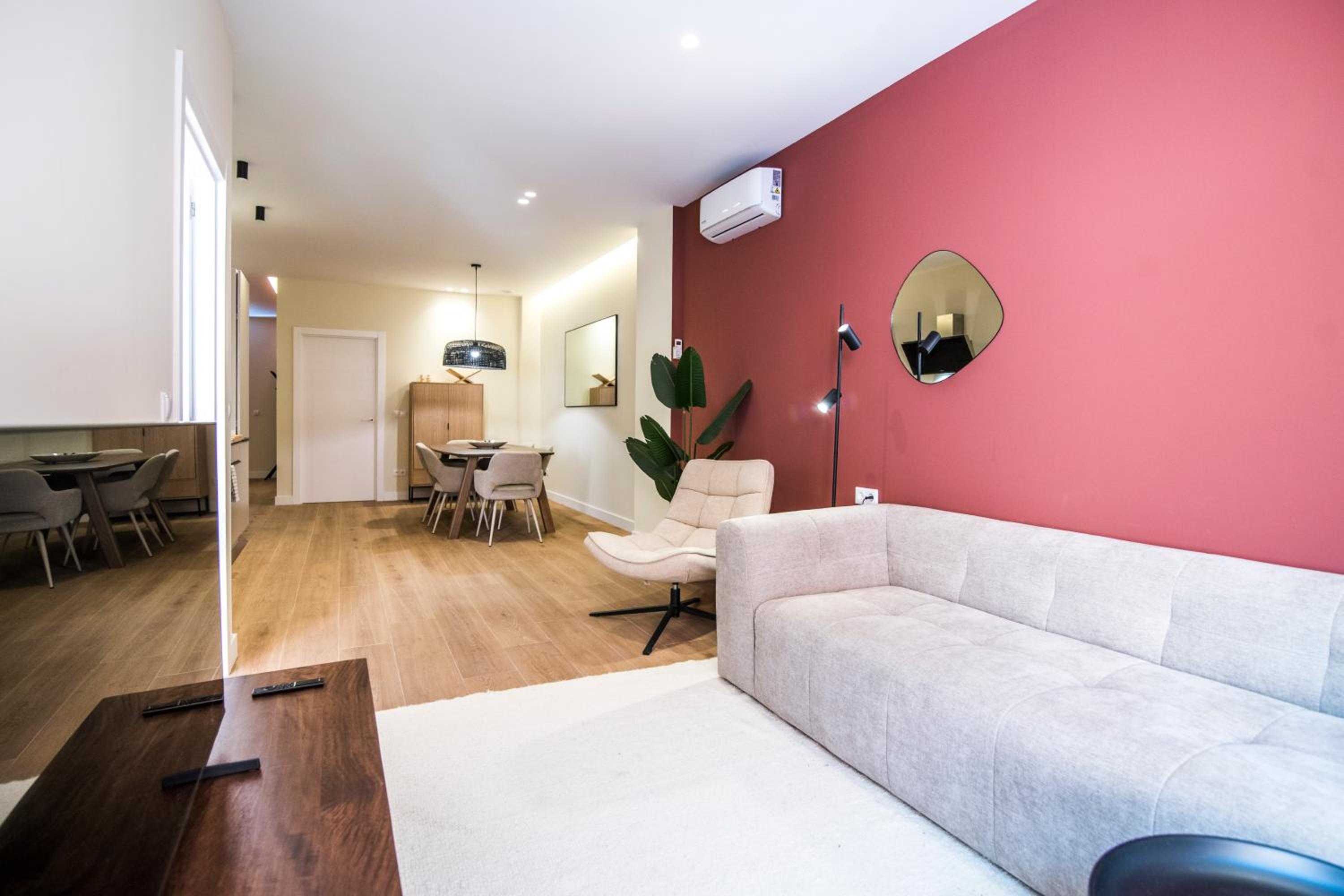 Apartamento moderno con terraza en el centro