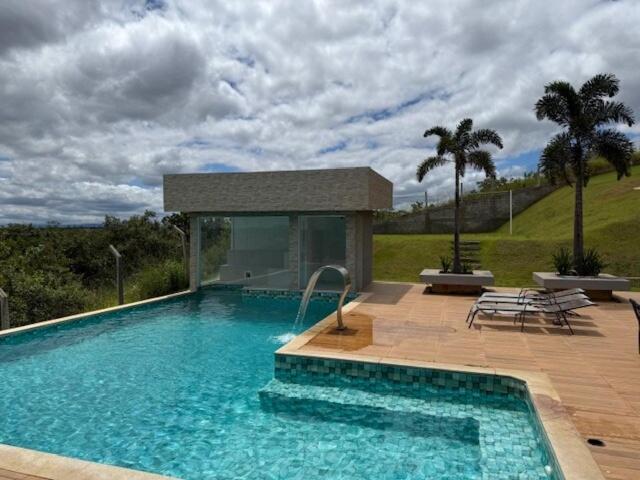 Casa de campo em Jequitibá com uma vista incrível, a 30 minutos de Sete Lagoas