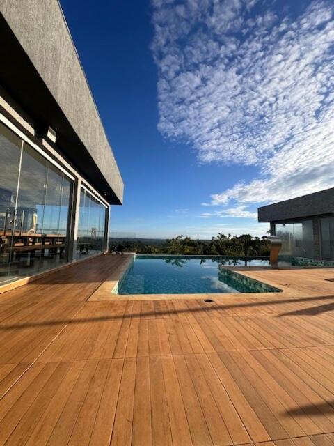 Casa de campo em Jequitibá com uma vista incrível, a 30 minutos de Sete Lagoas
