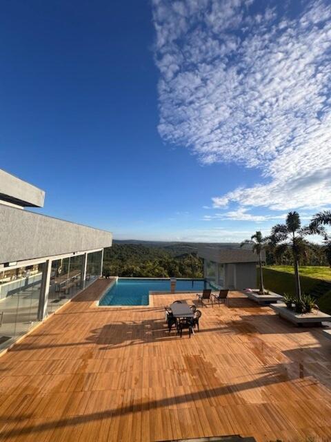 Casa de campo em Jequitibá com uma vista incrível, a 30 minutos de Sete Lagoas