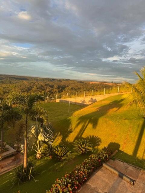 Casa de campo em Jequitibá com uma vista incrível, a 30 minutos de Sete Lagoas