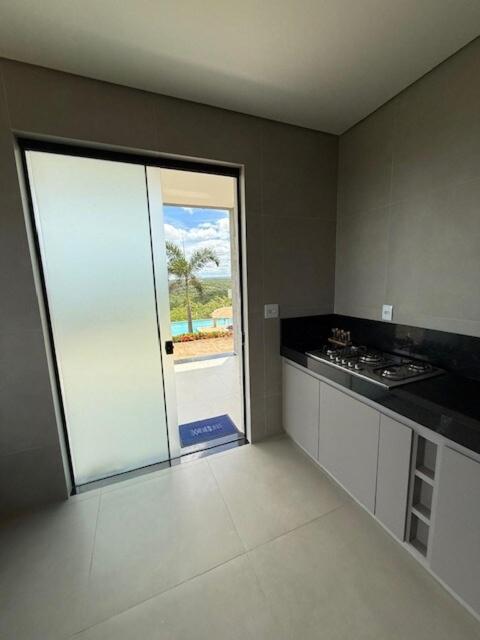 Casa de campo em Jequitibá com uma vista incrível, a 30 minutos de Sete Lagoas