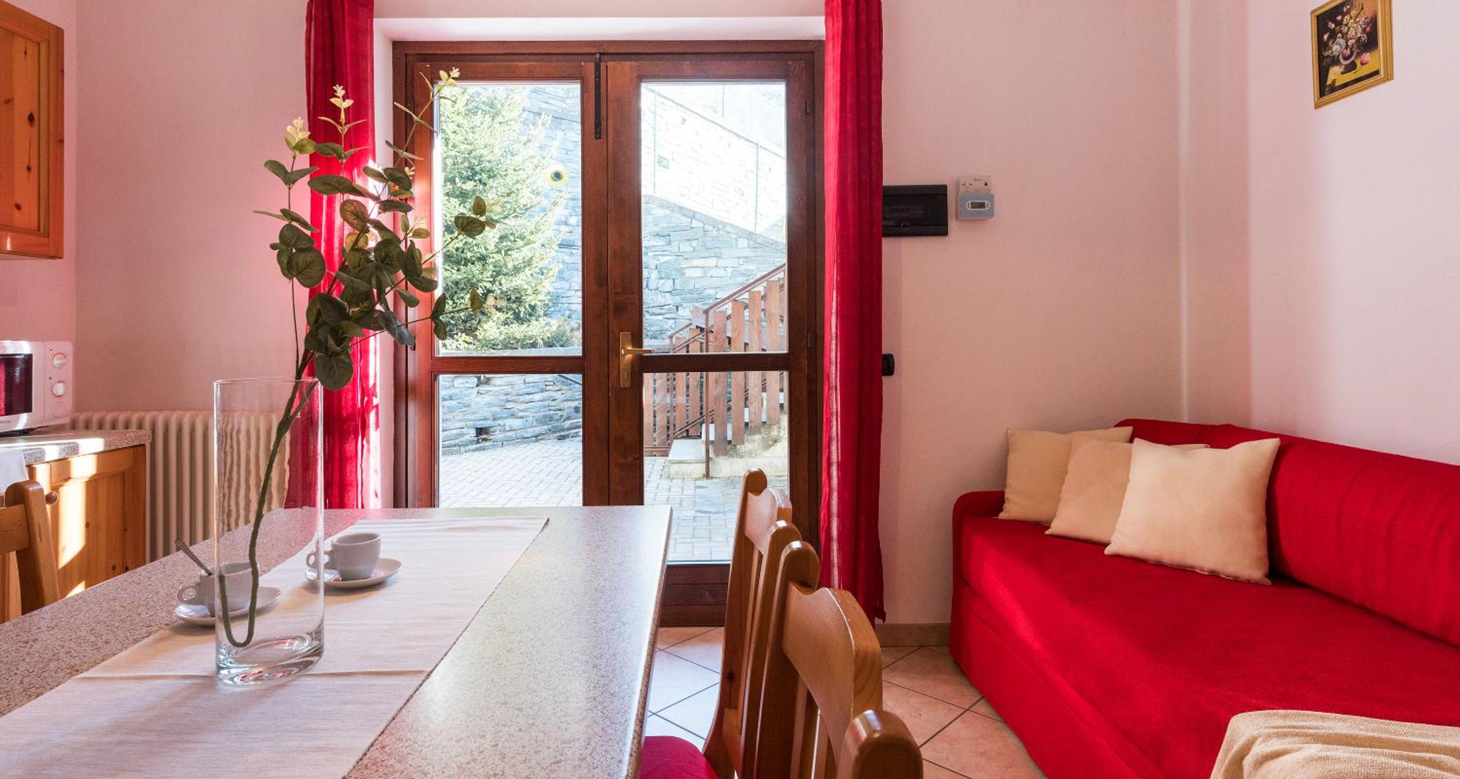 Lanterna Apartment 2