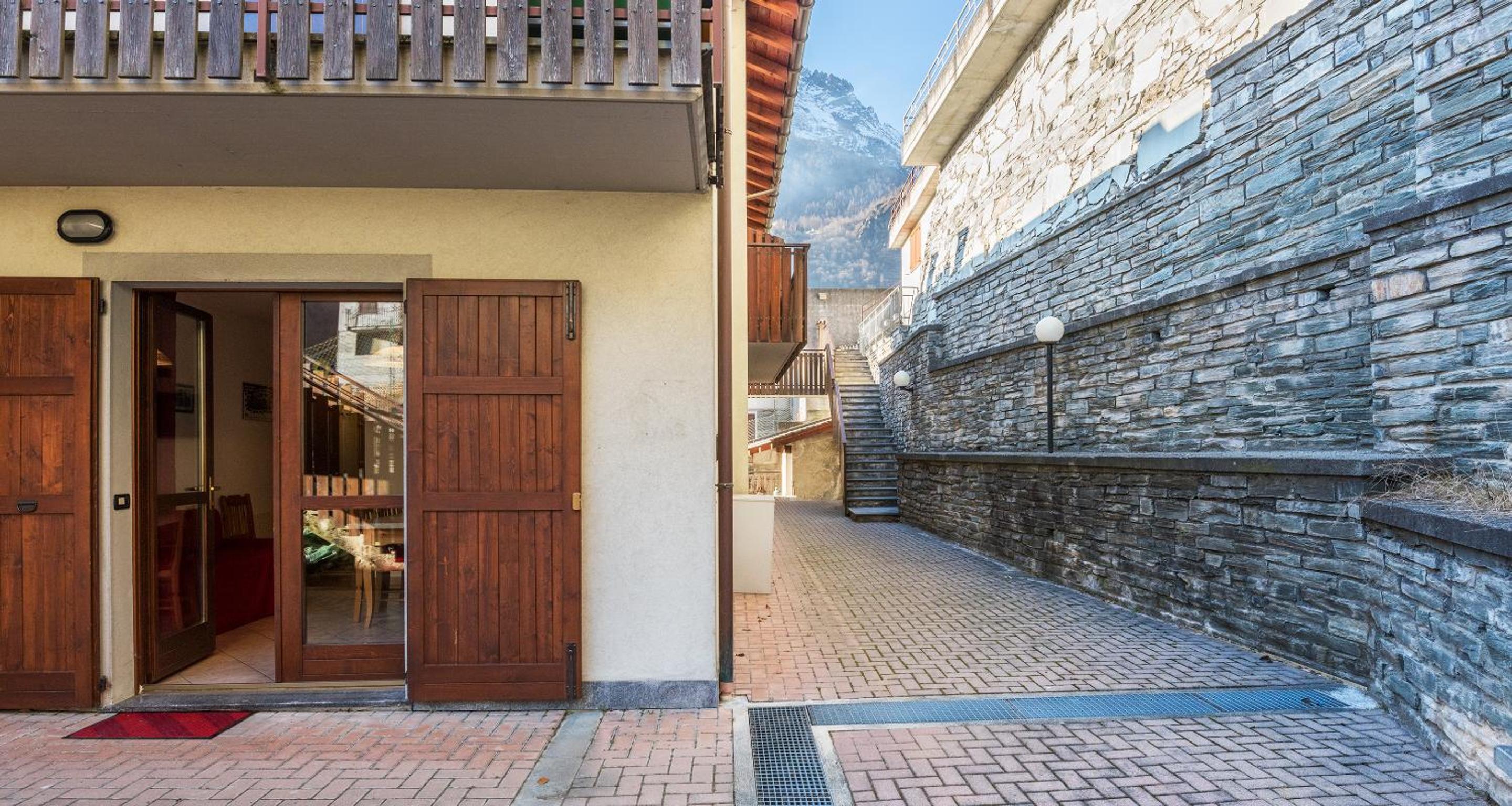 Lanterna Apartment 2