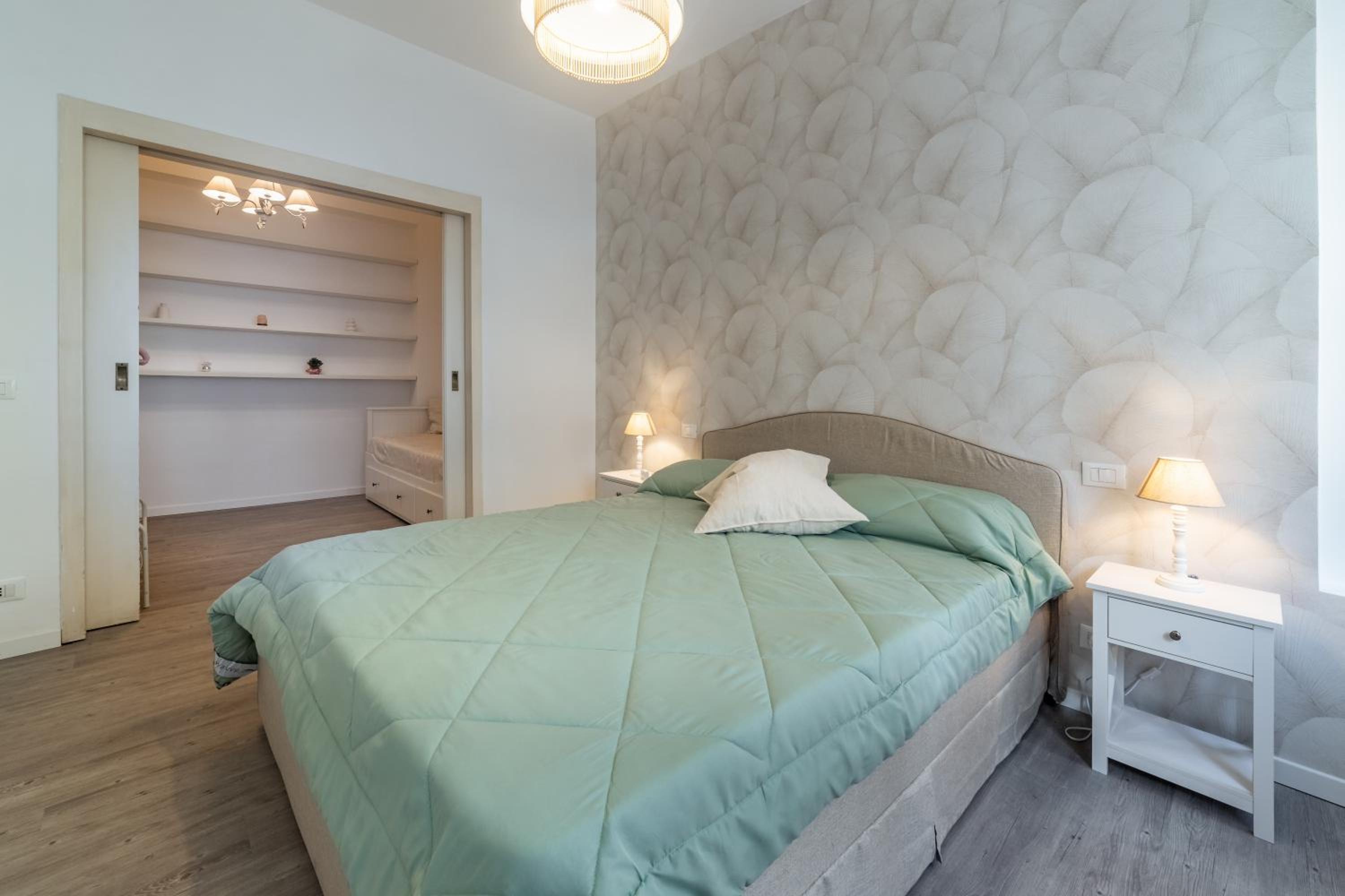 Vatican Shabby apartment double bedrooms