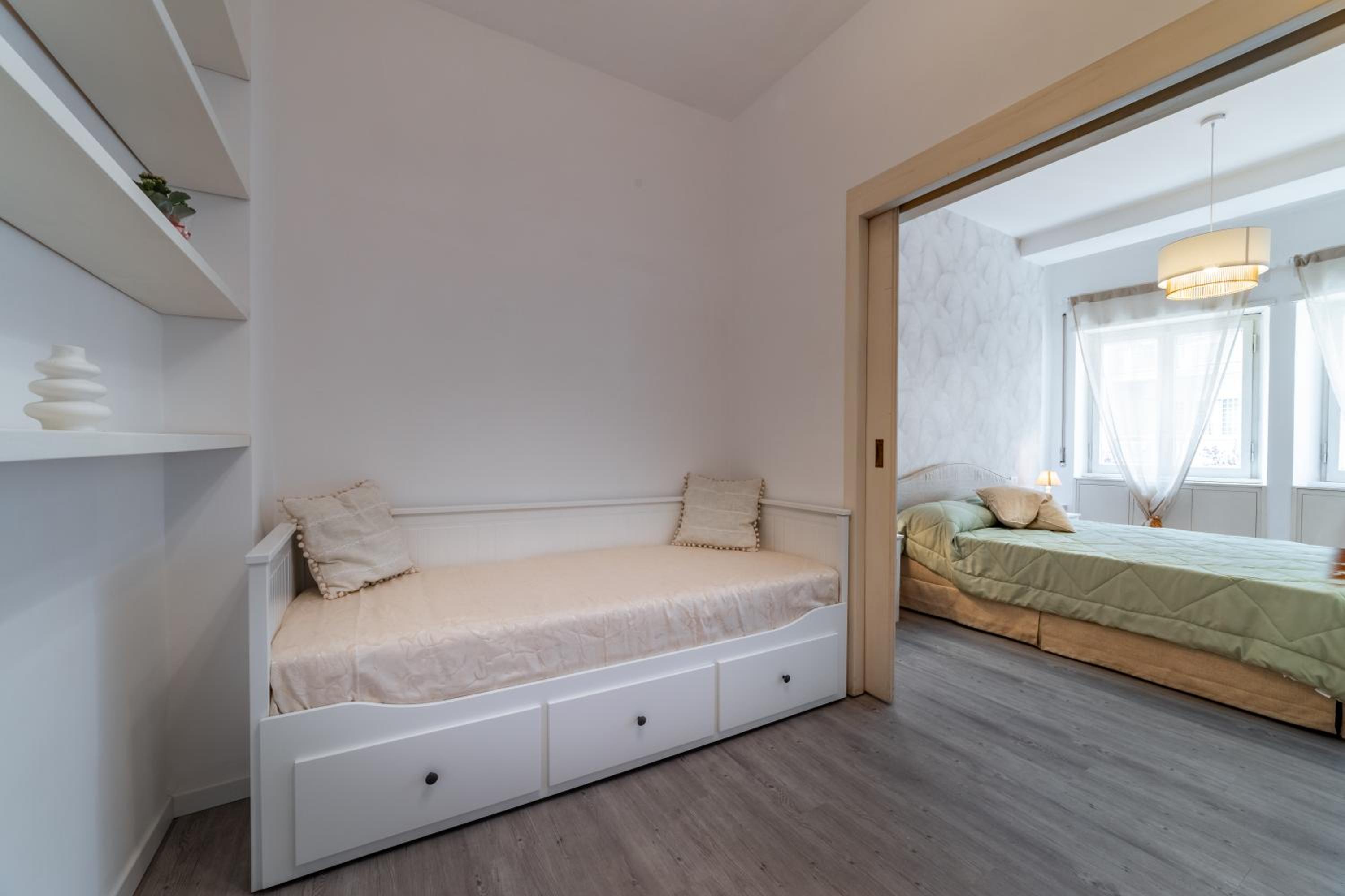 Vatican Shabby apartment double bedrooms