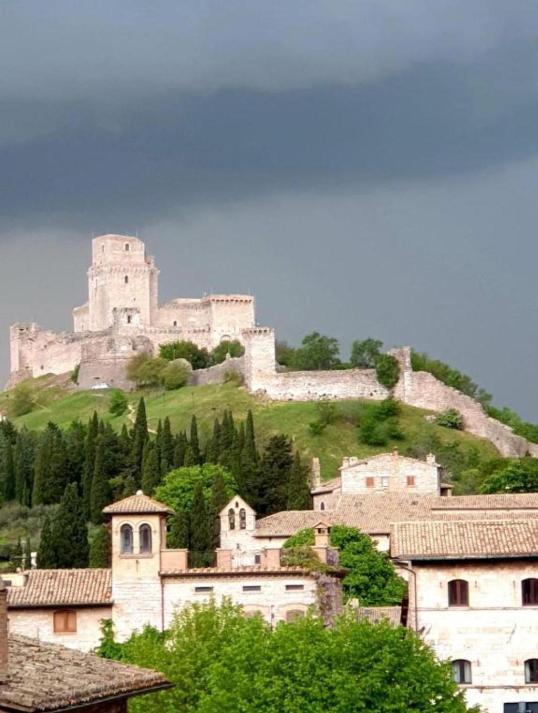 Domus Aromatica, profumo d'Assisi, profumo di casa