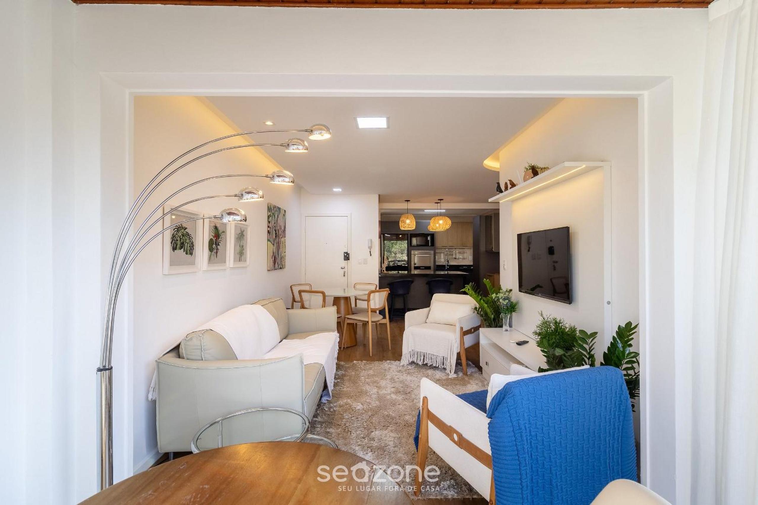 Beautiful 2 Bedroom Apartment in Itacorubi RLZ0301