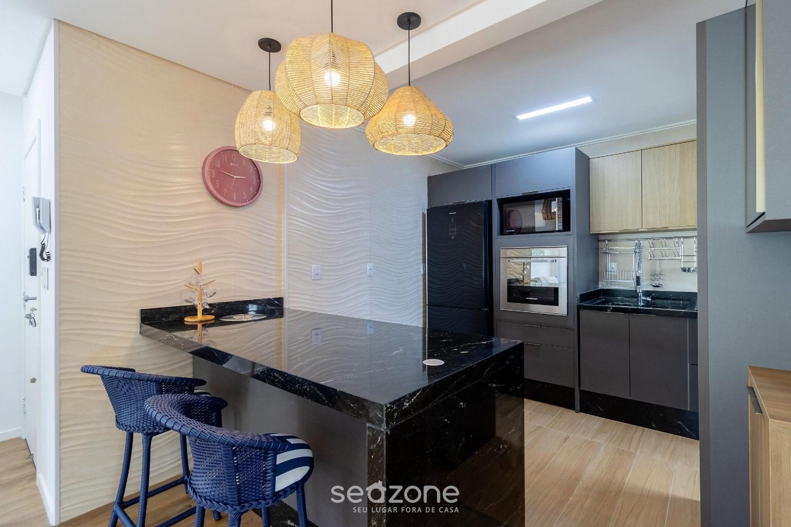 Beautiful 2 Bedroom Apartment in Itacorubi RLZ0301