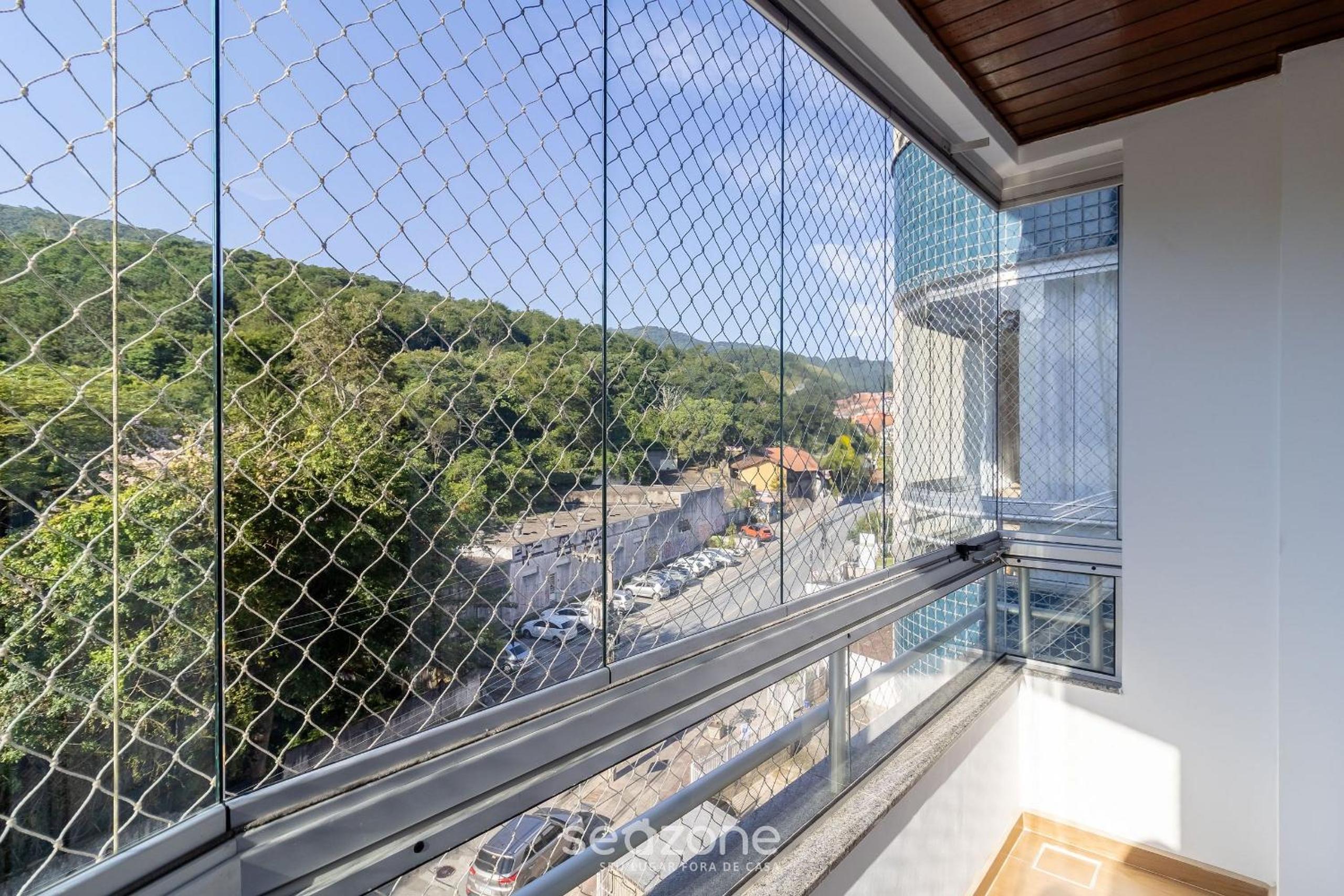 Beautiful 2 Bedroom Apartment in Itacorubi RLZ0301
