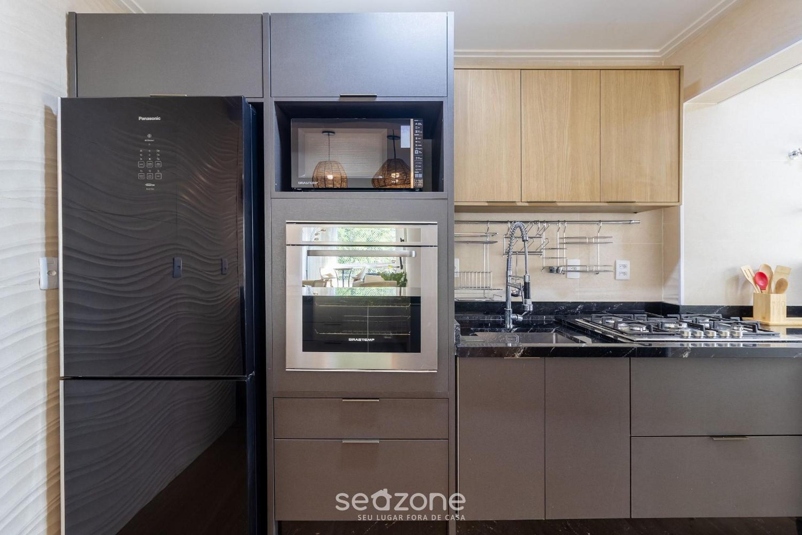 Beautiful 2 Bedroom Apartment in Itacorubi RLZ0301