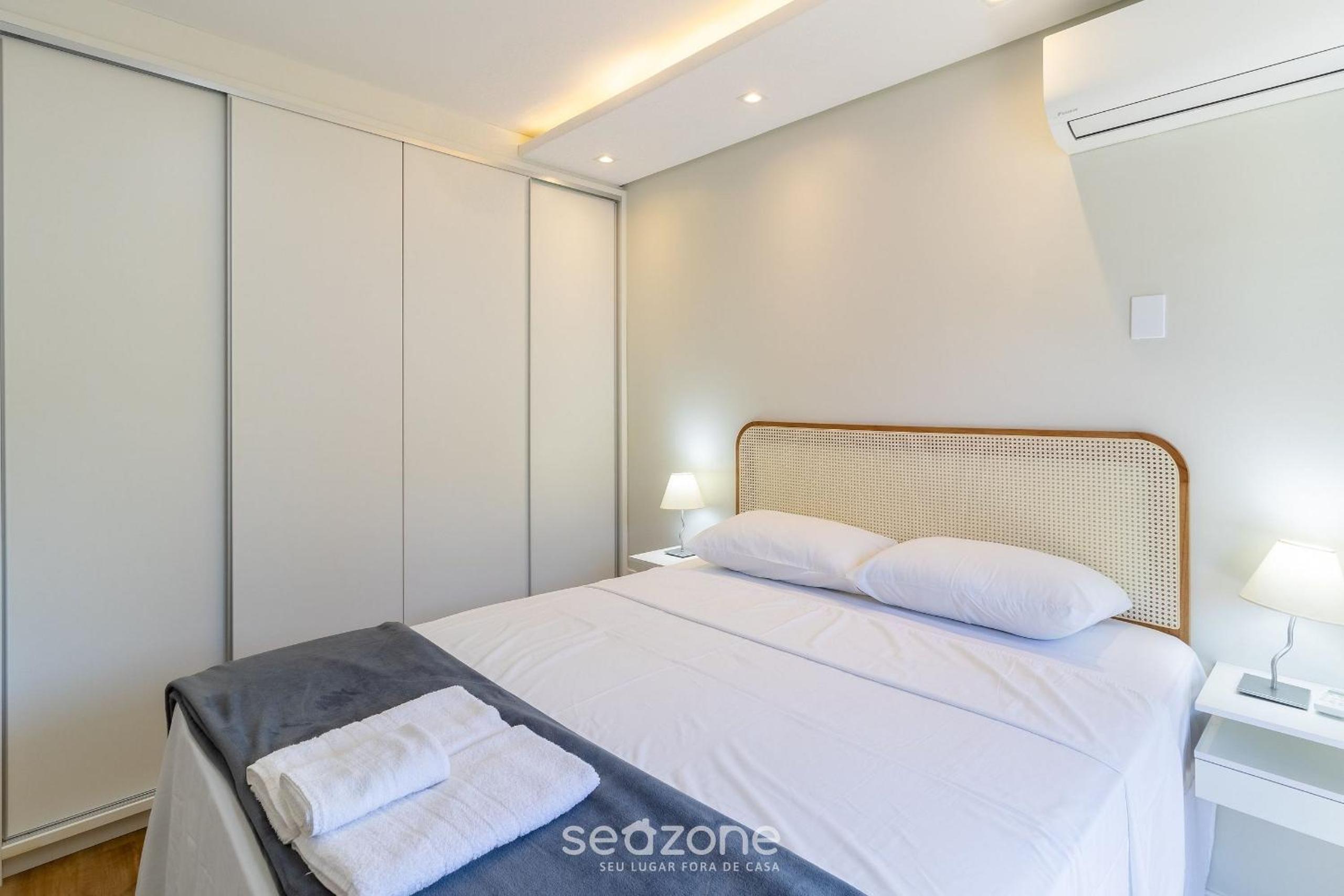 Beautiful 2 Bedroom Apartment in Itacorubi RLZ0301