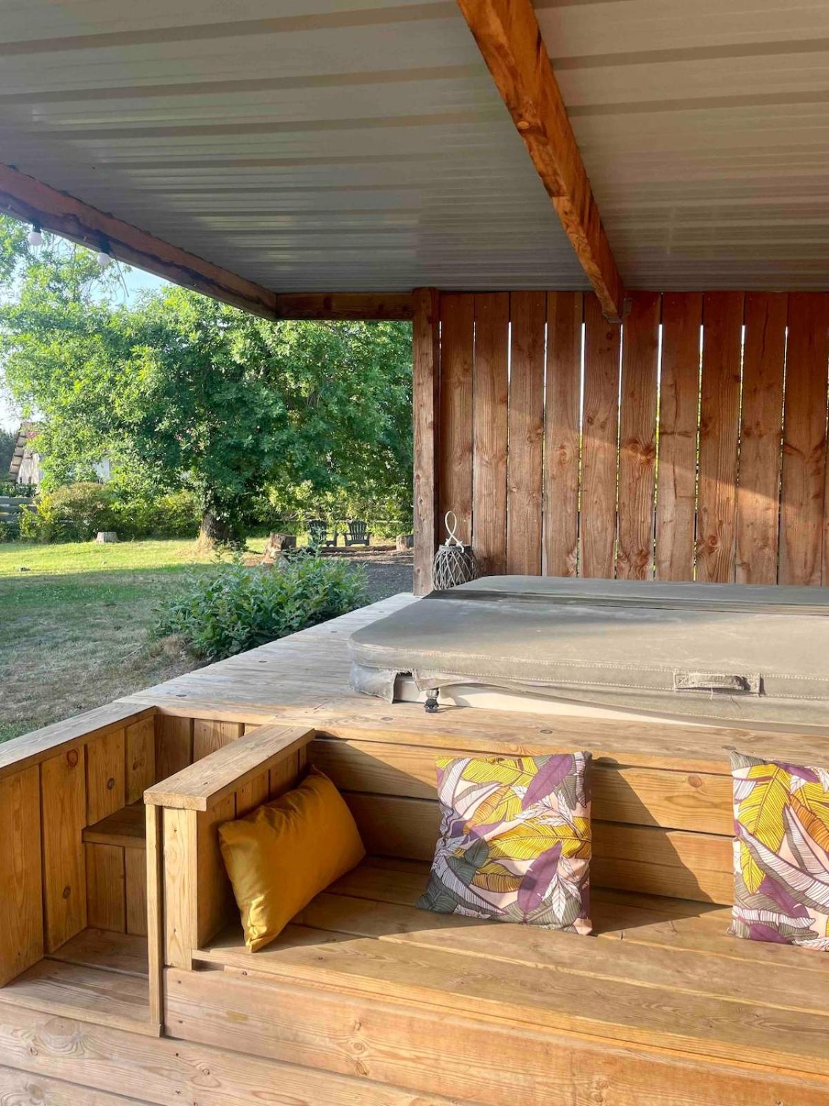 Maison proche du lac et océan avec Jacuzzi privatif