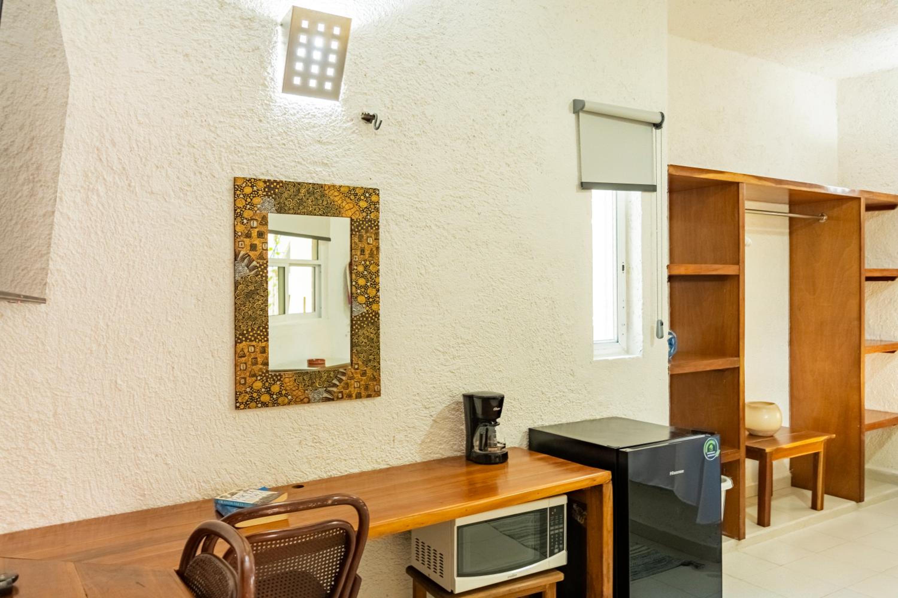 Amazing Complex Near 5th Avenue by Andiani Travel