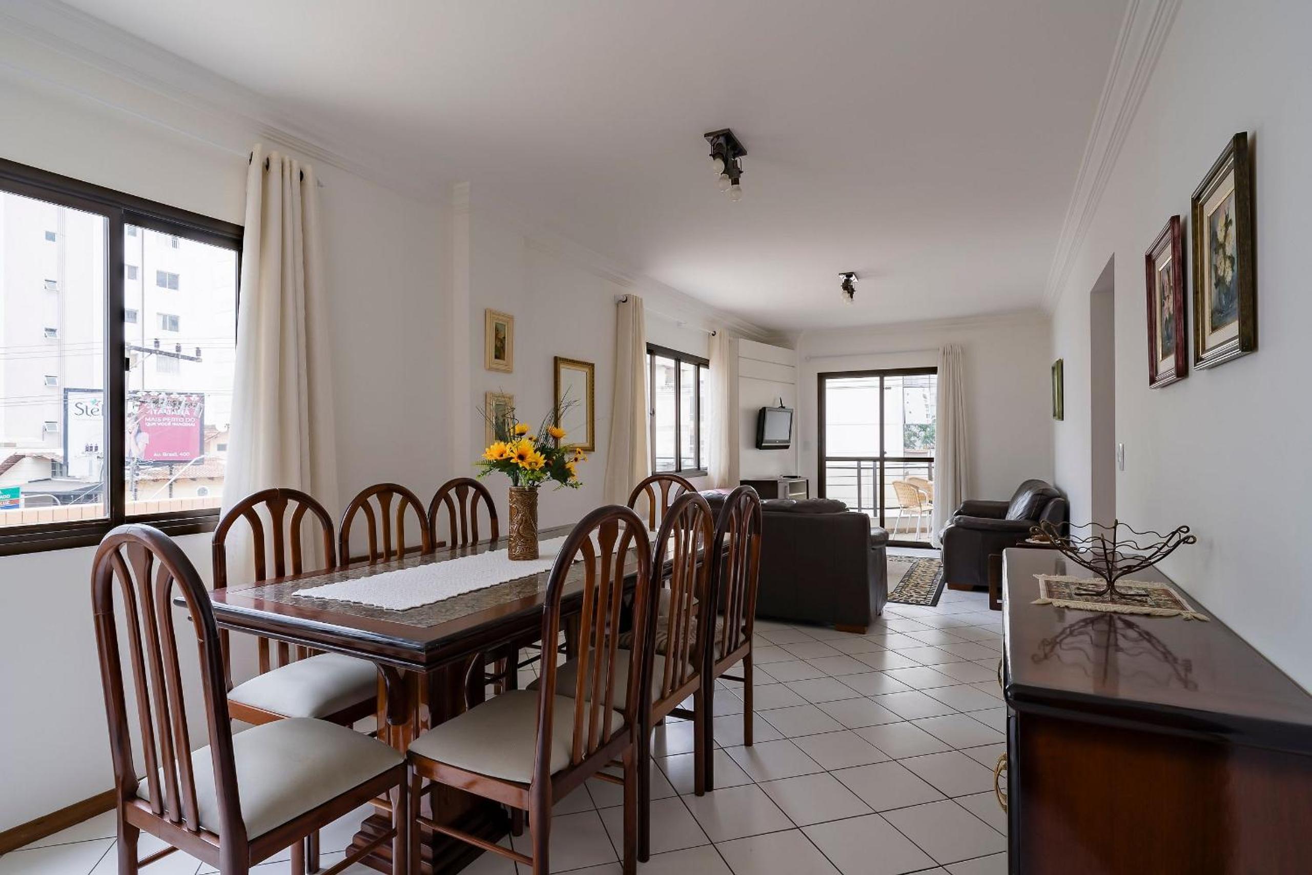 Apartment w balcony 250m from Praia Central ERJ101