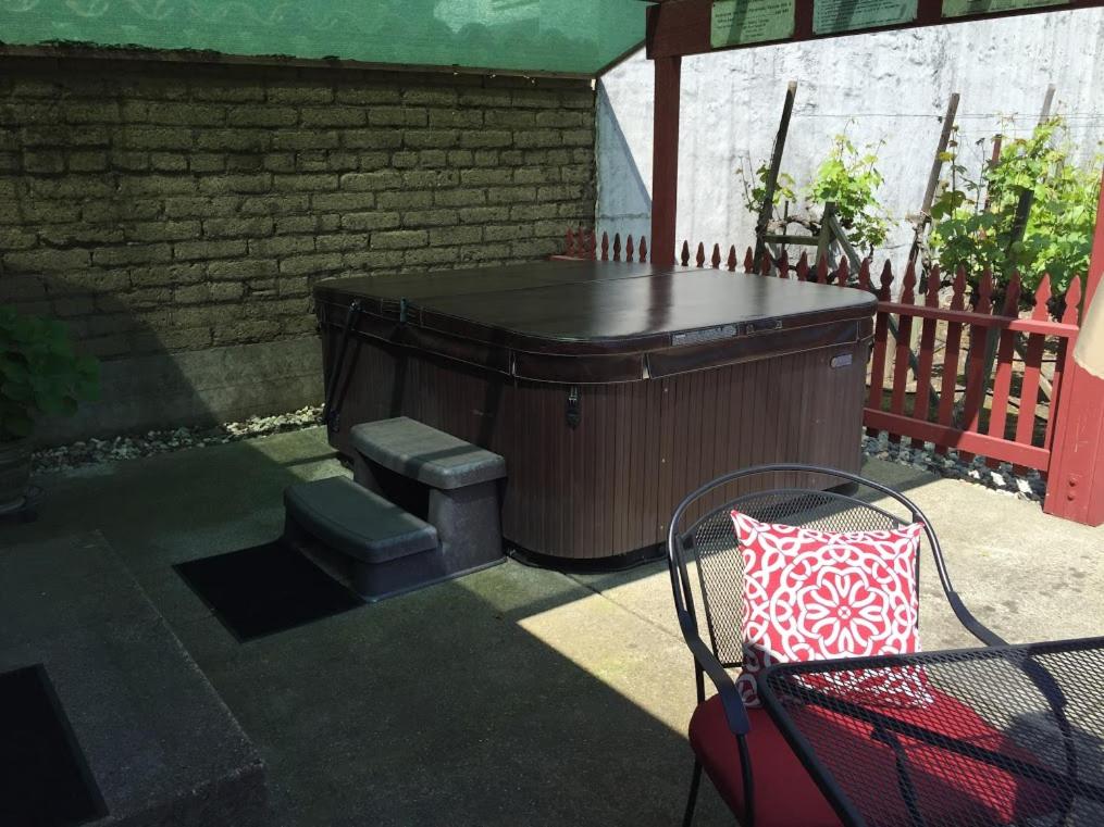 Hotel Andrea'S Hidden Cottage