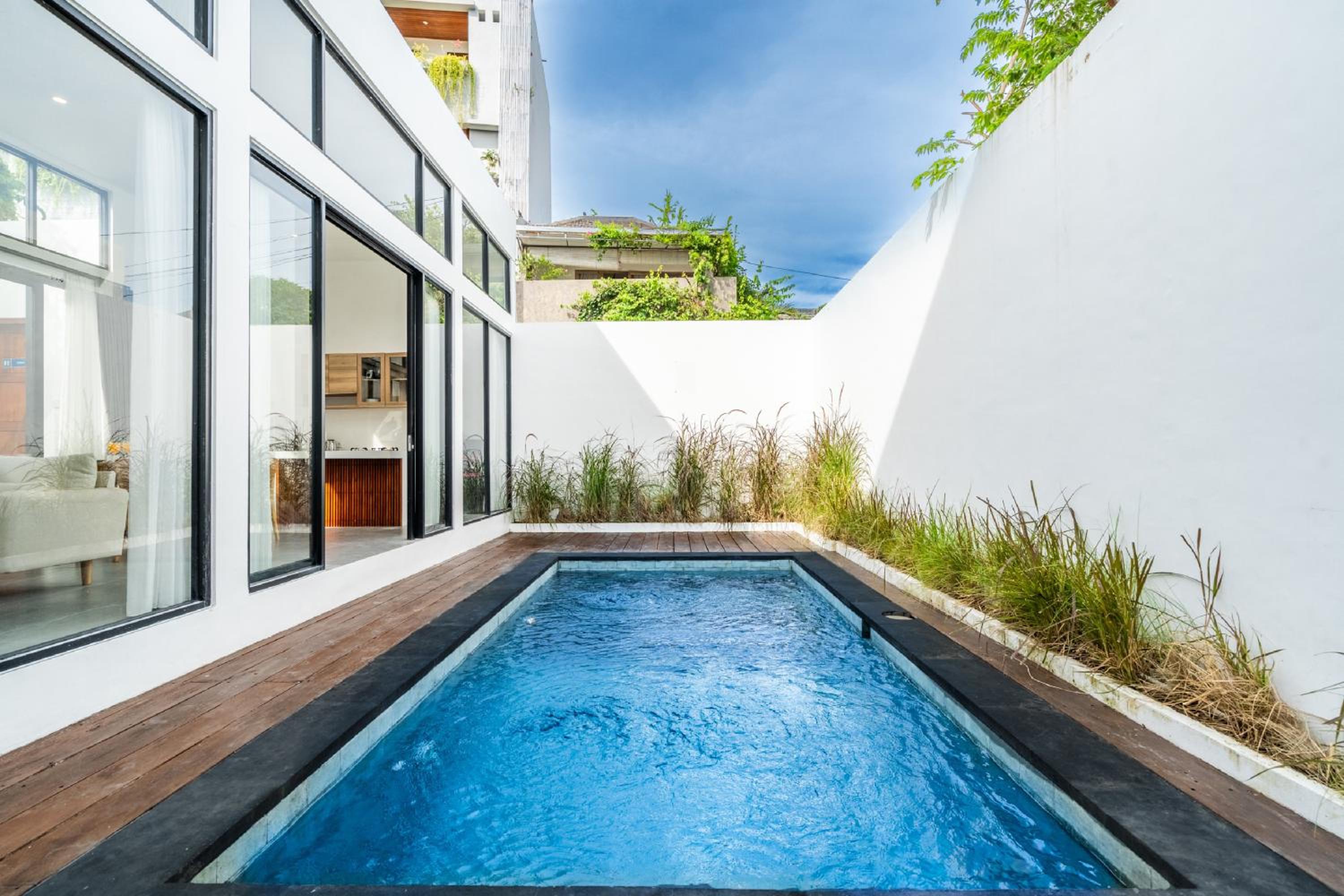 Light Way Villa in Canggu