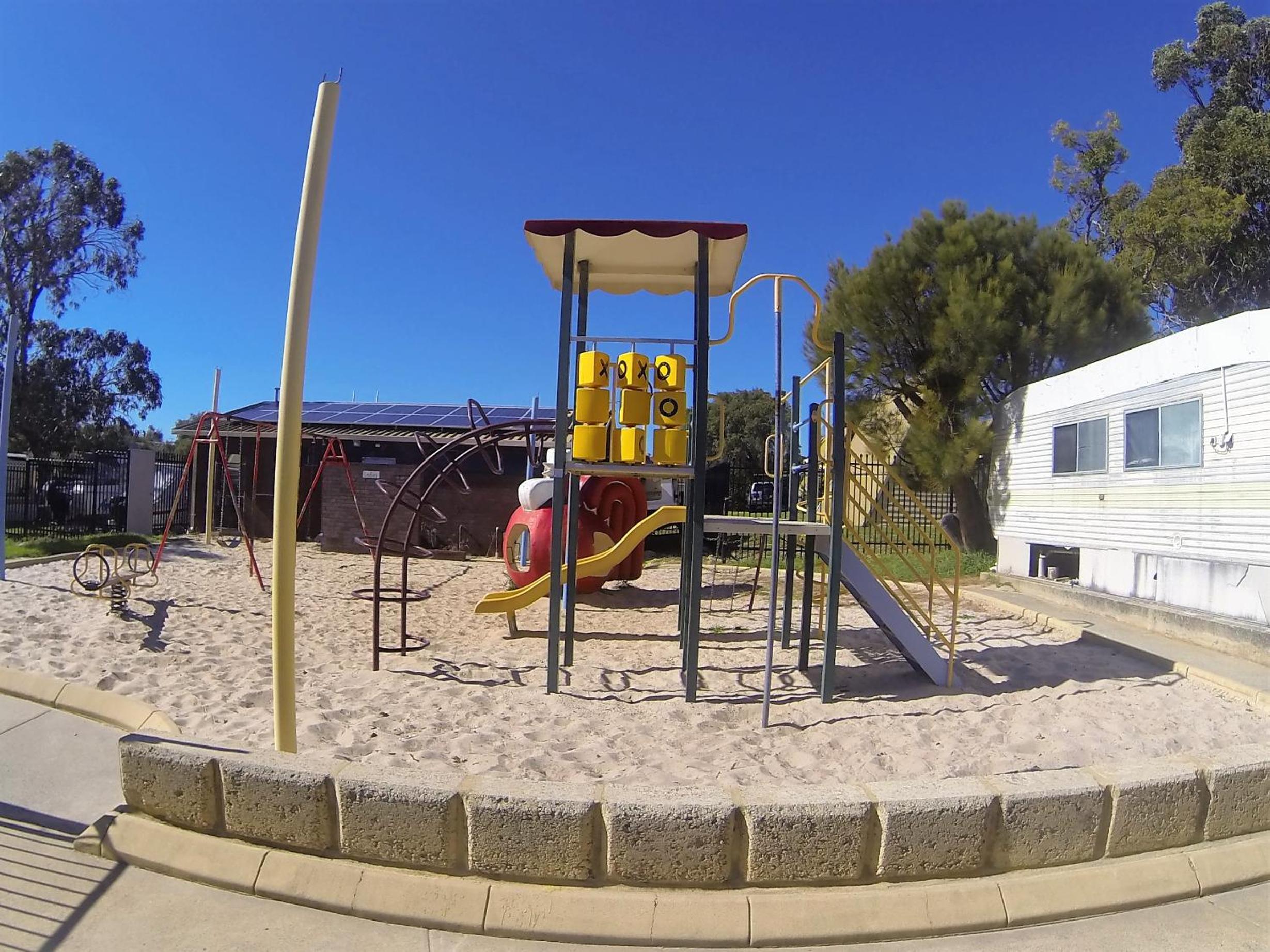 Twin Waters Caravan Park