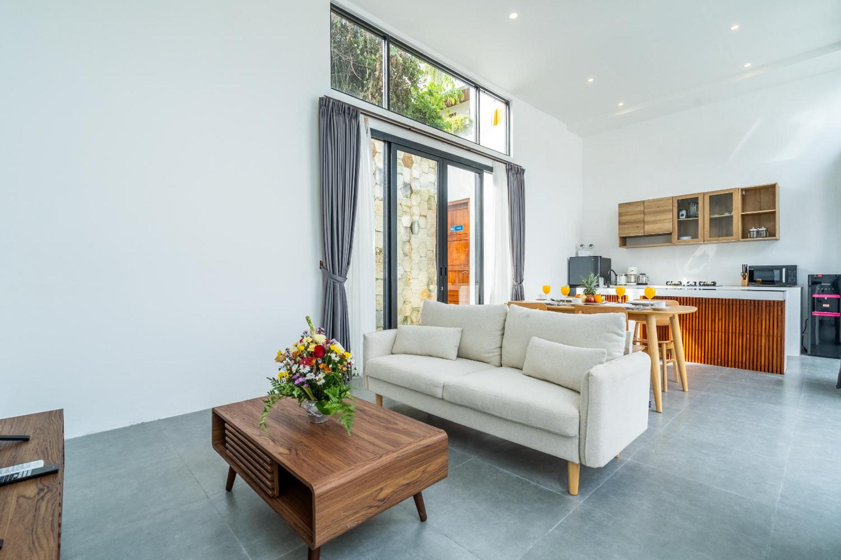 Light Way Villa in Canggu