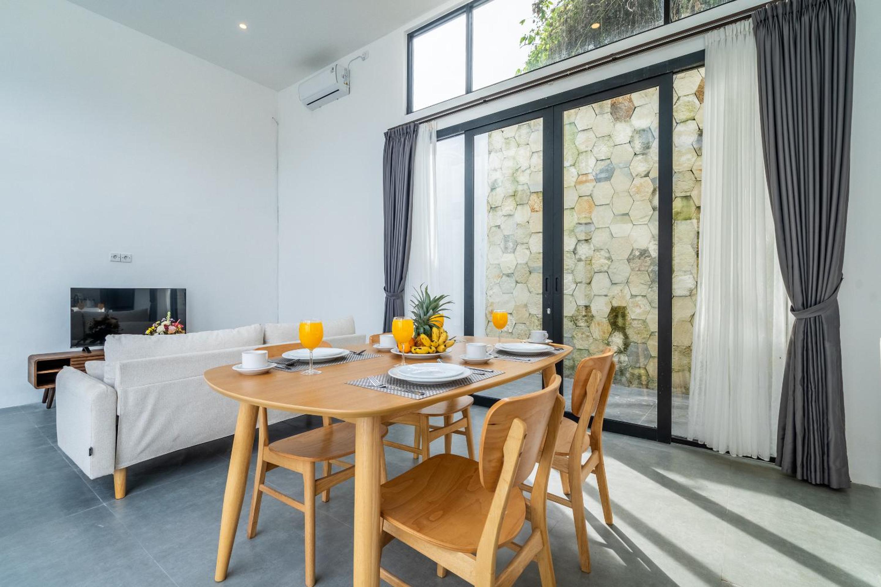 Light Way Villa in Canggu