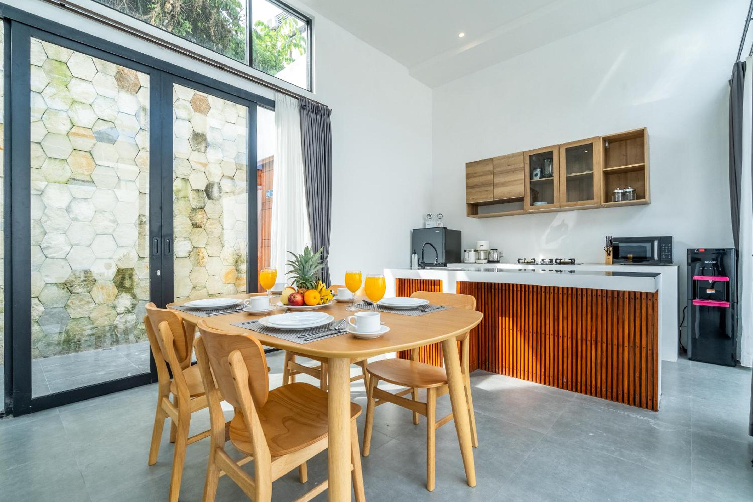 Light Way Villa in Canggu