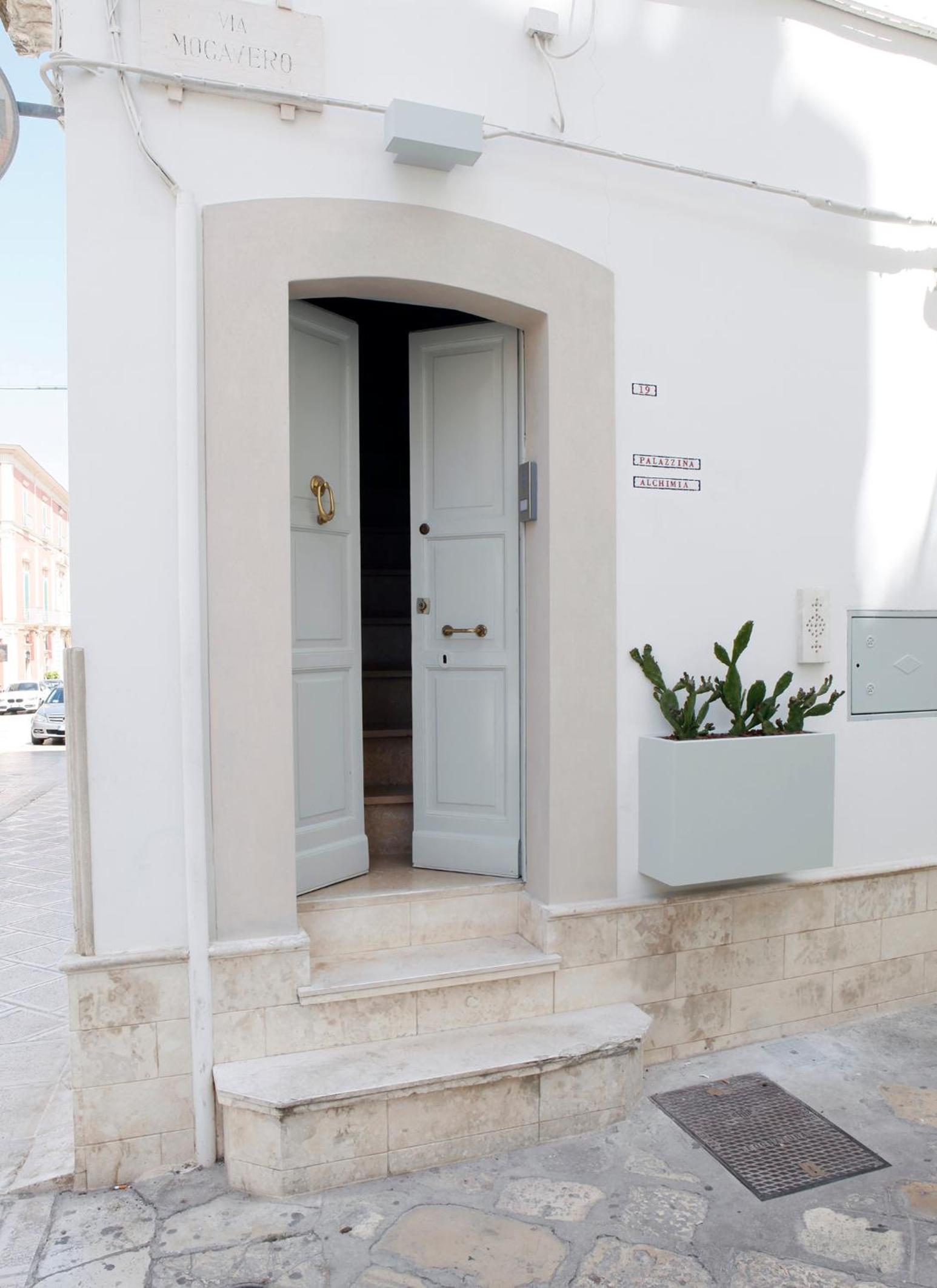 Palazzina Alchimia view 5
