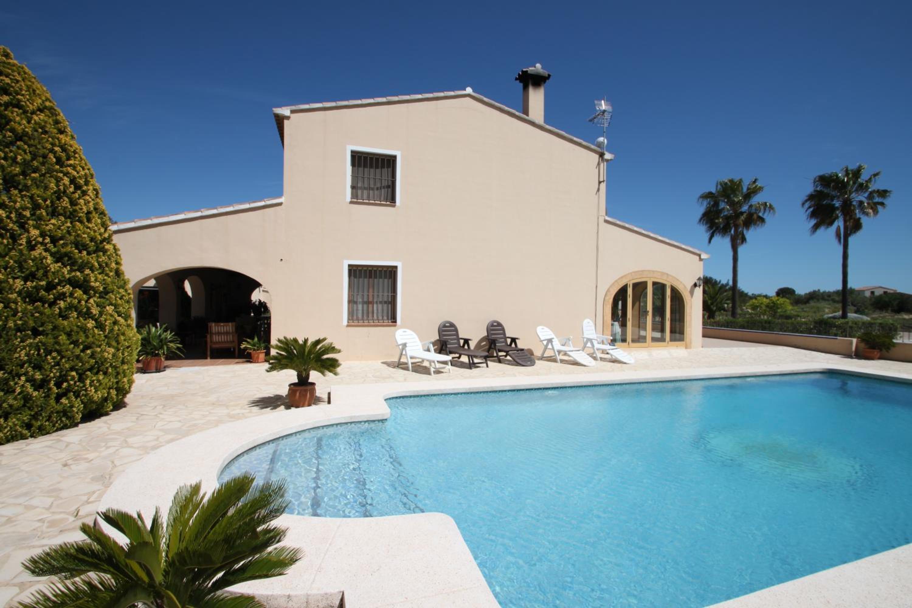 Finca Cantares - holiday home with private swimming pool in Benissa view 3