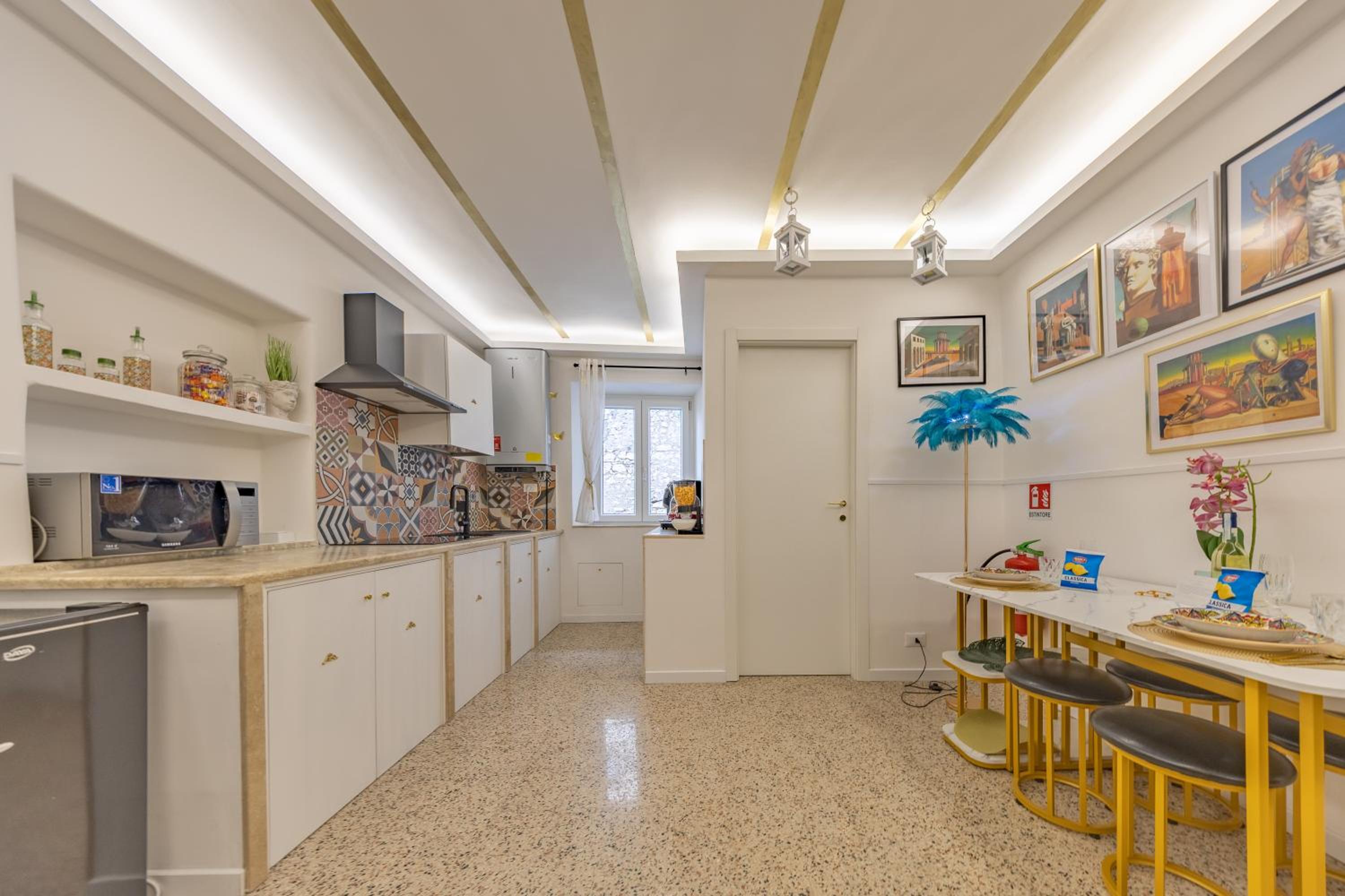 Montecelio Golden House