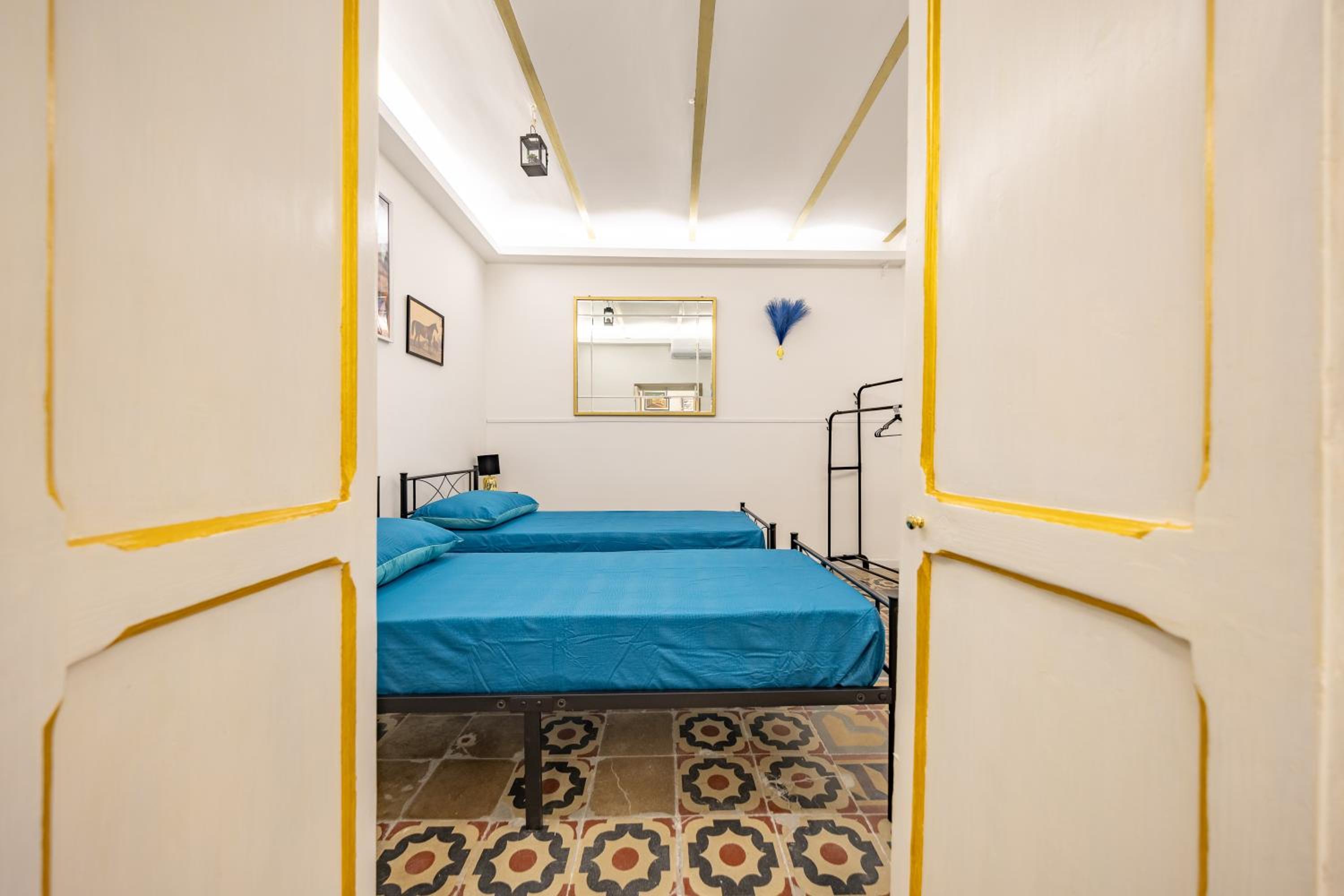 Montecelio Golden House