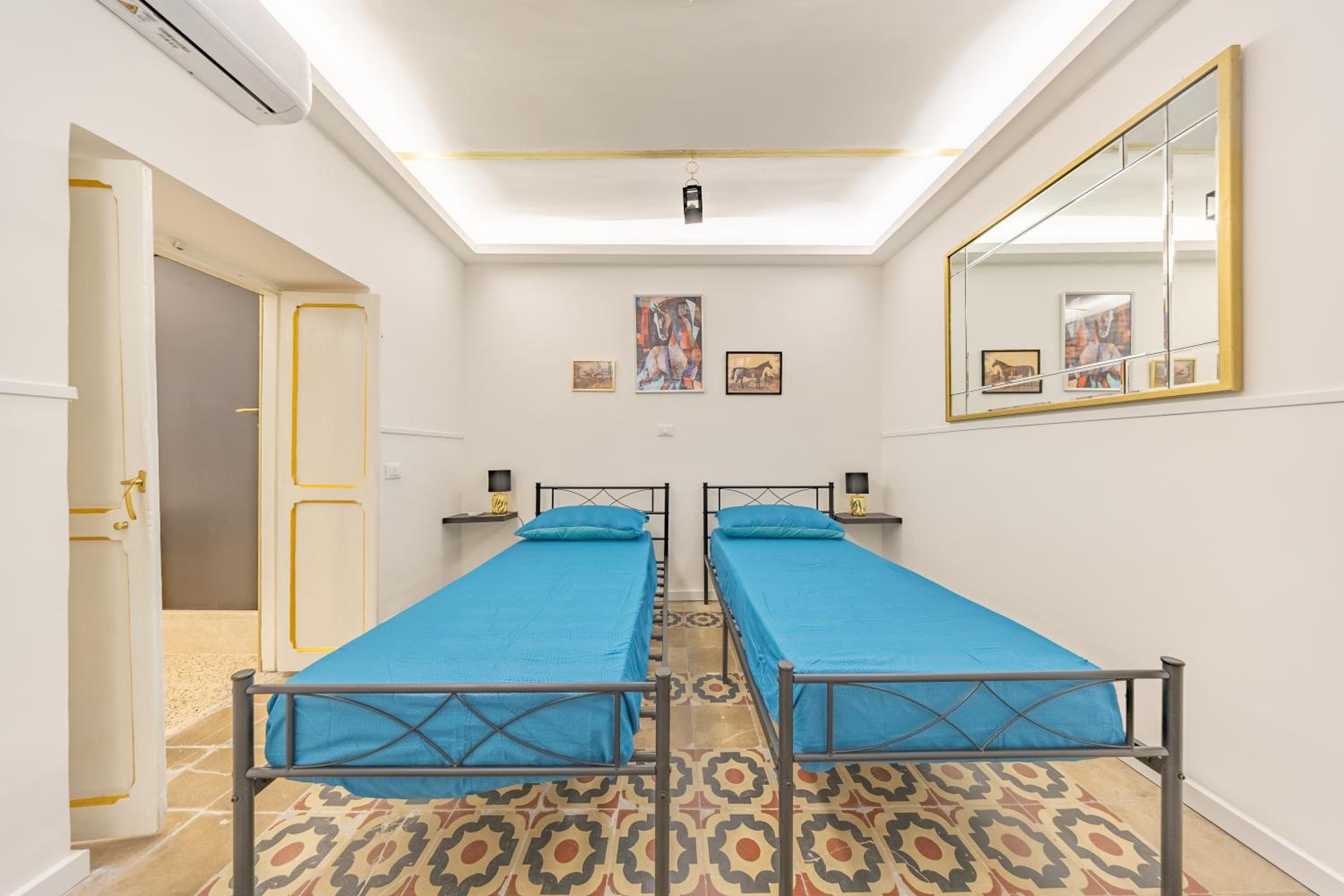 Montecelio Golden House