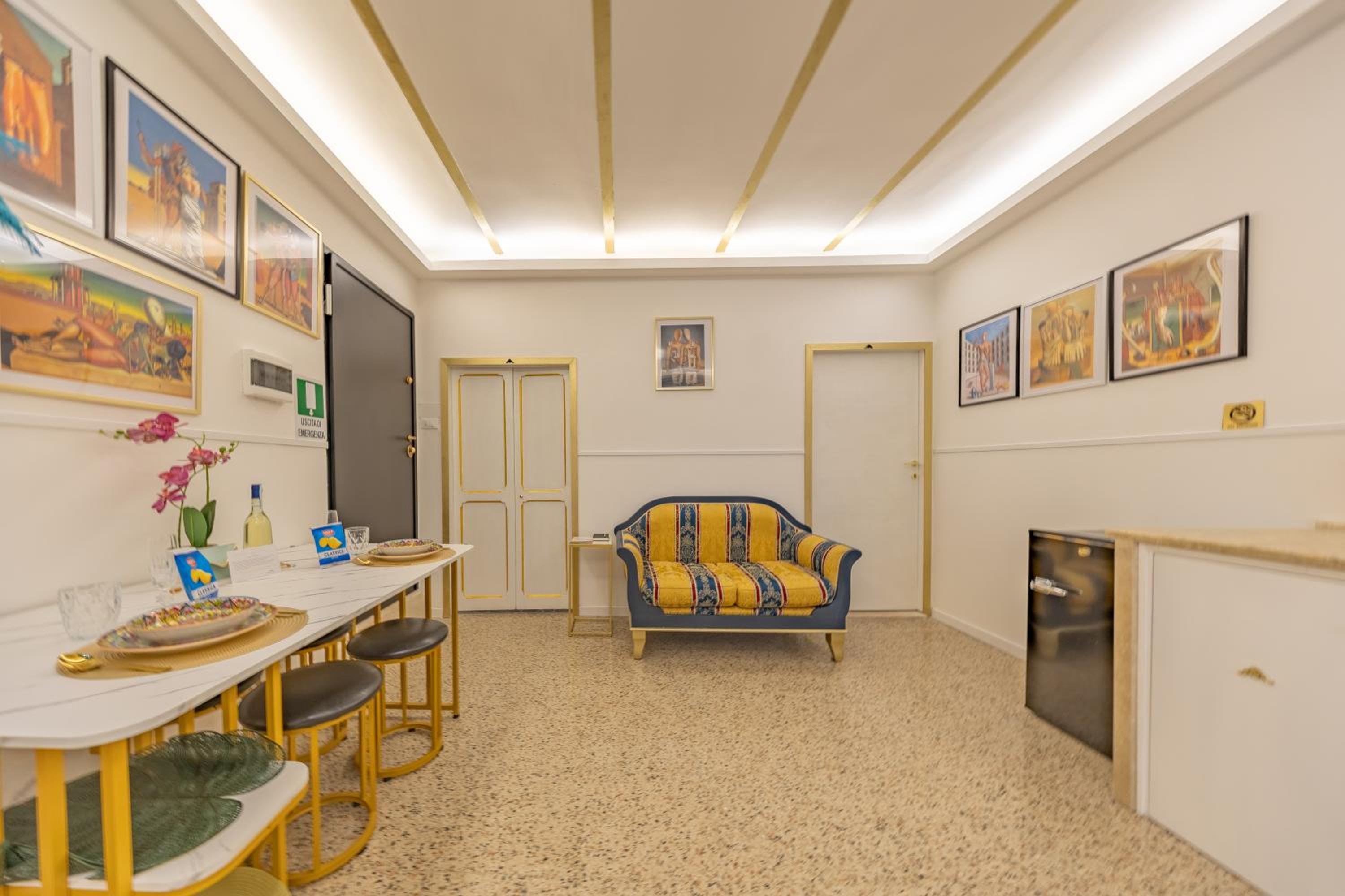 Montecelio Golden House