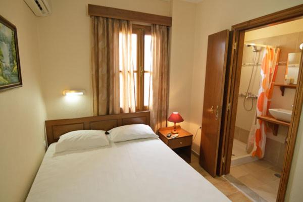 Mango Rooms