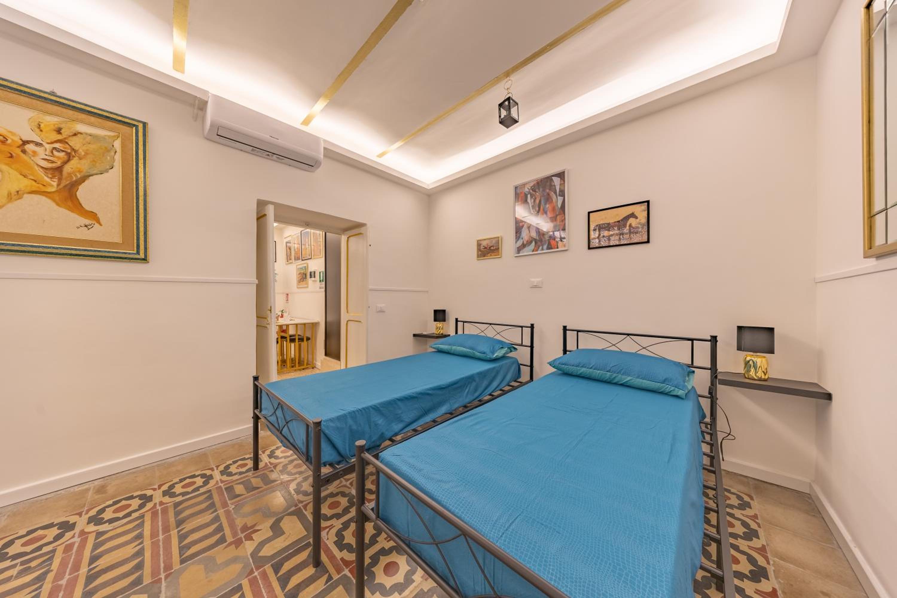 Montecelio Golden House