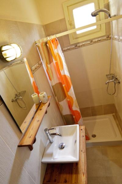 Mango Rooms